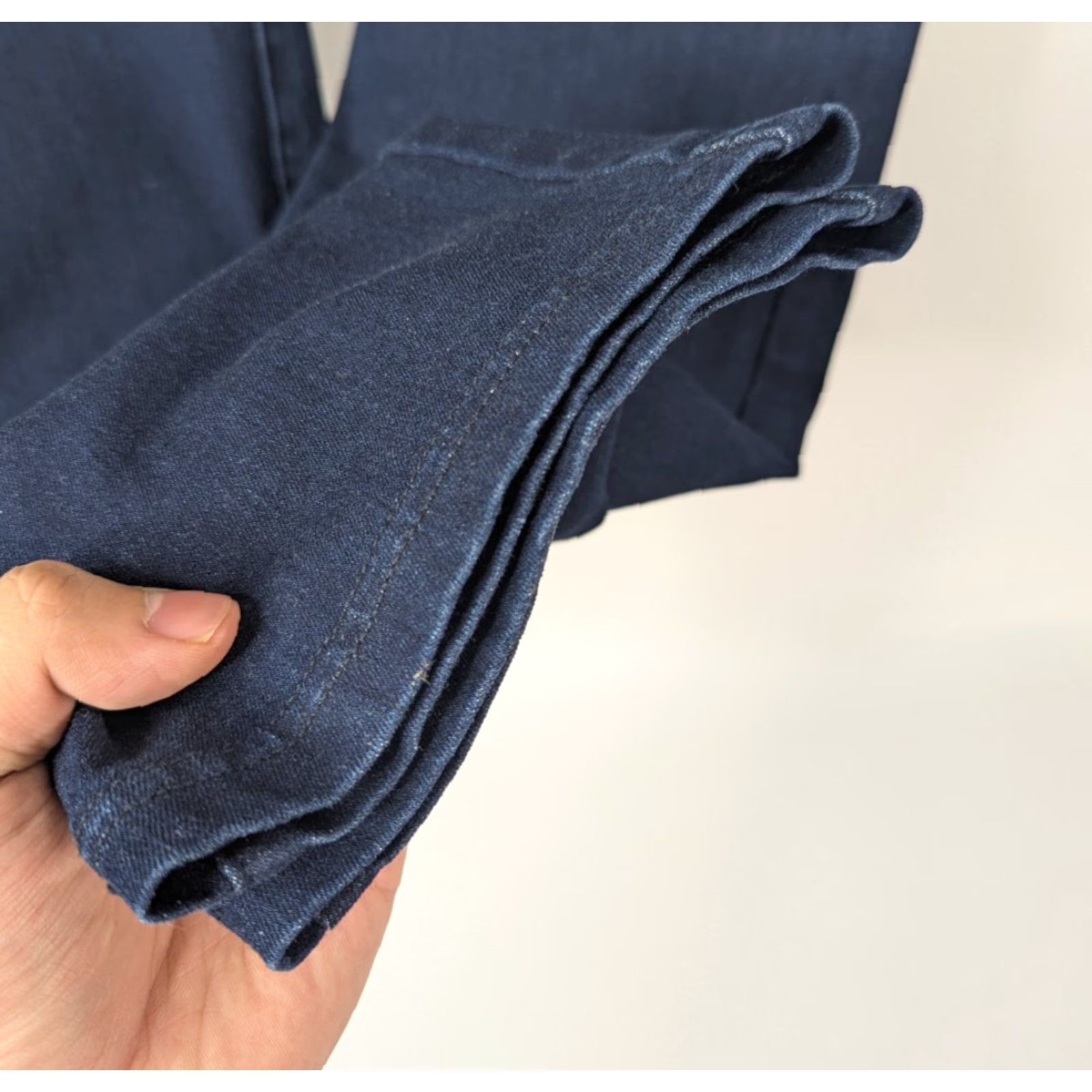 Denime Betabrand Denim Jeans Straight Leg W0626 S Indigo 4-Way Stretch Elastic Waist Logo Pockets Long Classic Women’s Pants Size 28" / US 6 / IT 42 - 3 Thumbnail