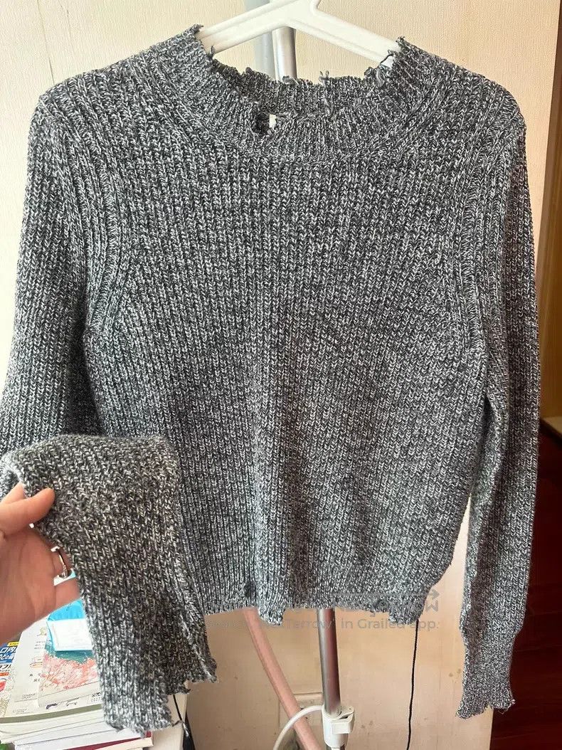 Helmut Lang Helmut Lang Sweater Size S / US 4 / IT 40 - 1 Thumbnail