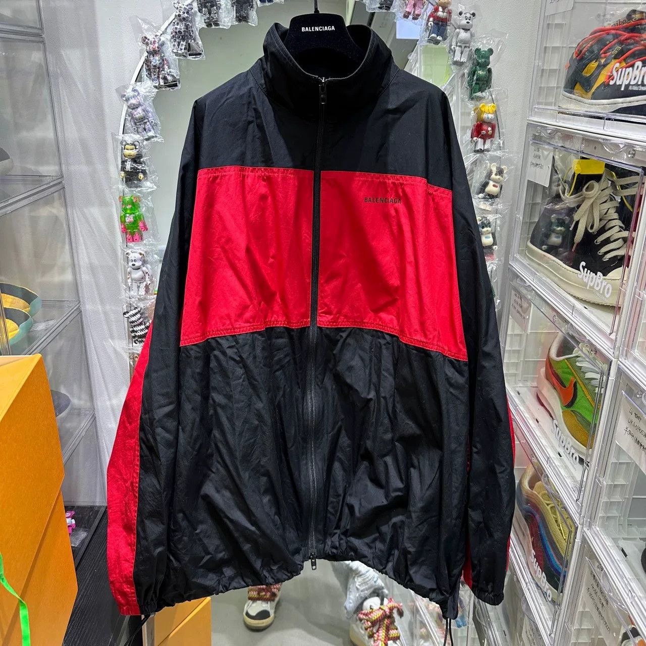 Balenciaga Balenciaga Black Red Embroidered Jacket Size US XL / EU 56 / 4 - 1 Thumbnail