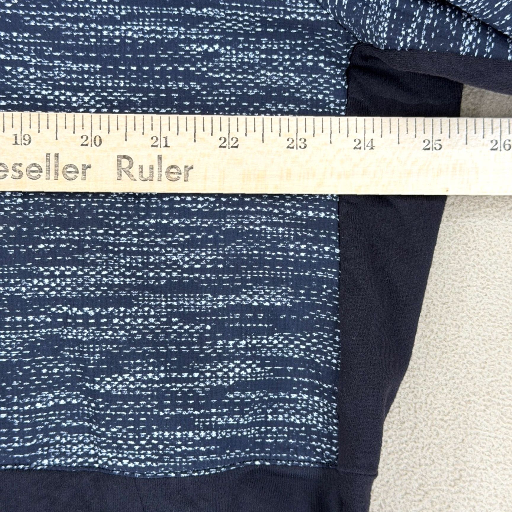 Lululemon Lululemon Men's XXL Full Zip Hooded Jacket Heathered Gray Navy Athletic Size US XXL / EU 58 / 5 - 5 Thumbnail
