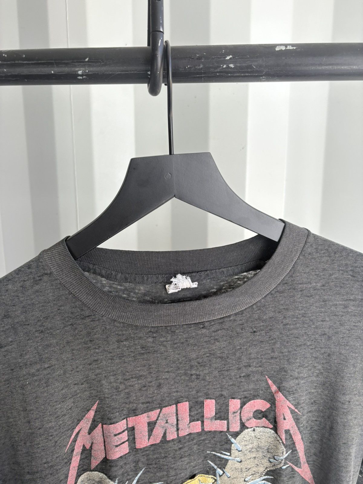 Metallica Vintage Metallica Thrashed Fade Distressed Shirt GRUNGE Band Size US L / EU 52-54 / 3 - 5 Thumbnail