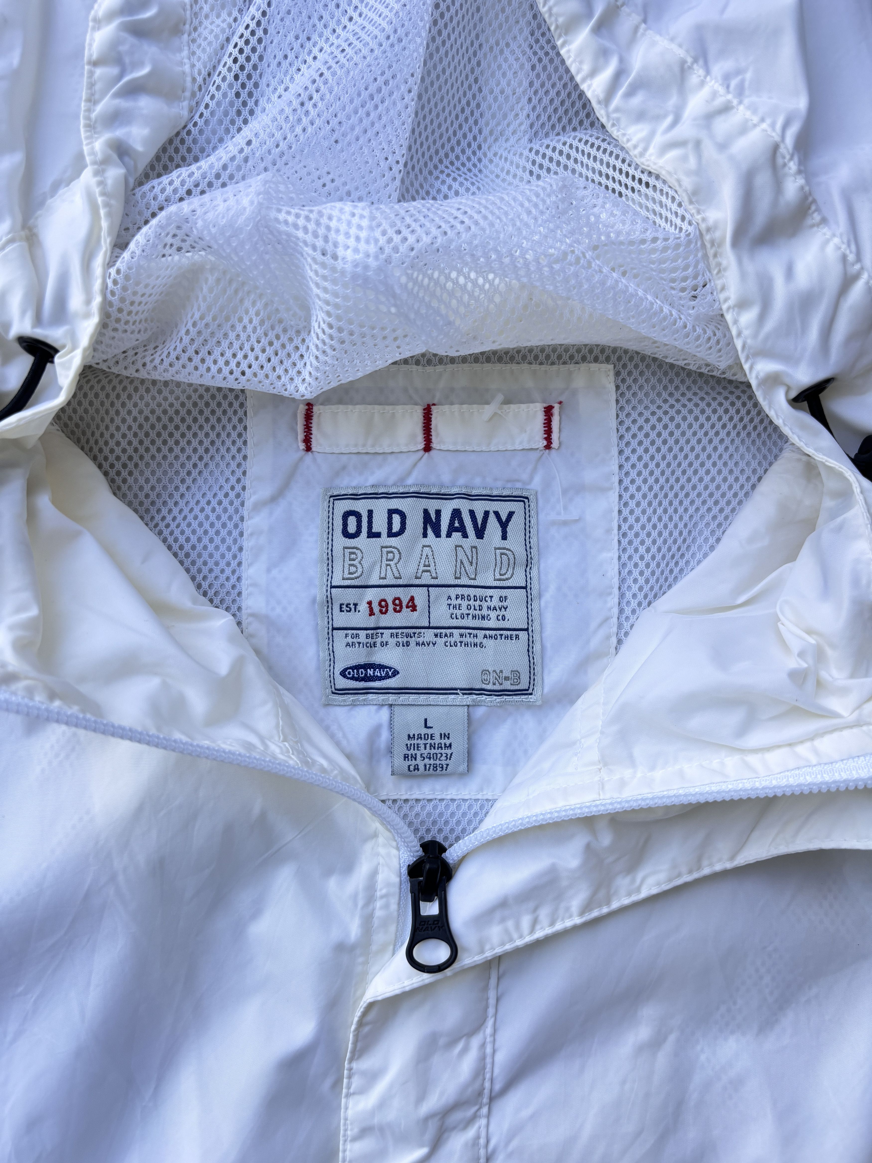 Old Navy Old Navy White Half Zipper Hoodie Streetwear Jacket Size US L / EU 52-54 / 3 - 3 Thumbnail