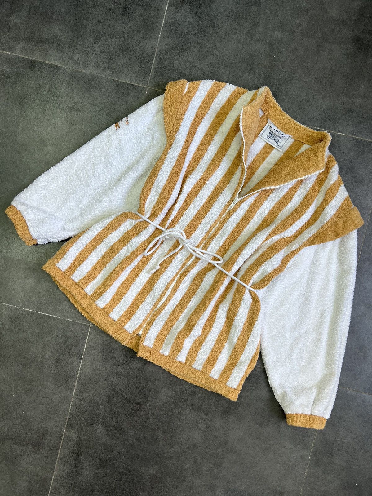 Burberry × Vintage 90s Crazy Burberry towel teddy zip jacket Size ONE SIZE - 3 Thumbnail