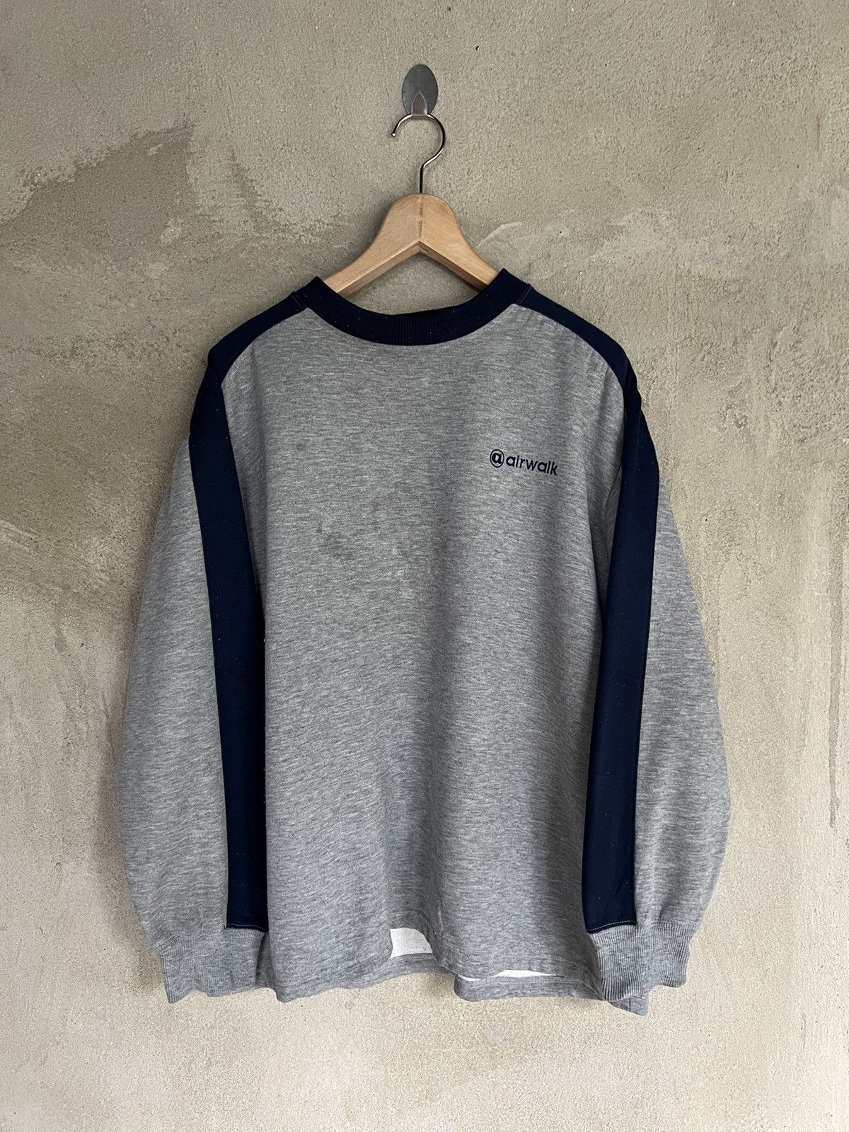 Airwalk Airwalk Small Logo Sweatshirt Size US L / EU 52-54 / 3 - 2 Thumbnail