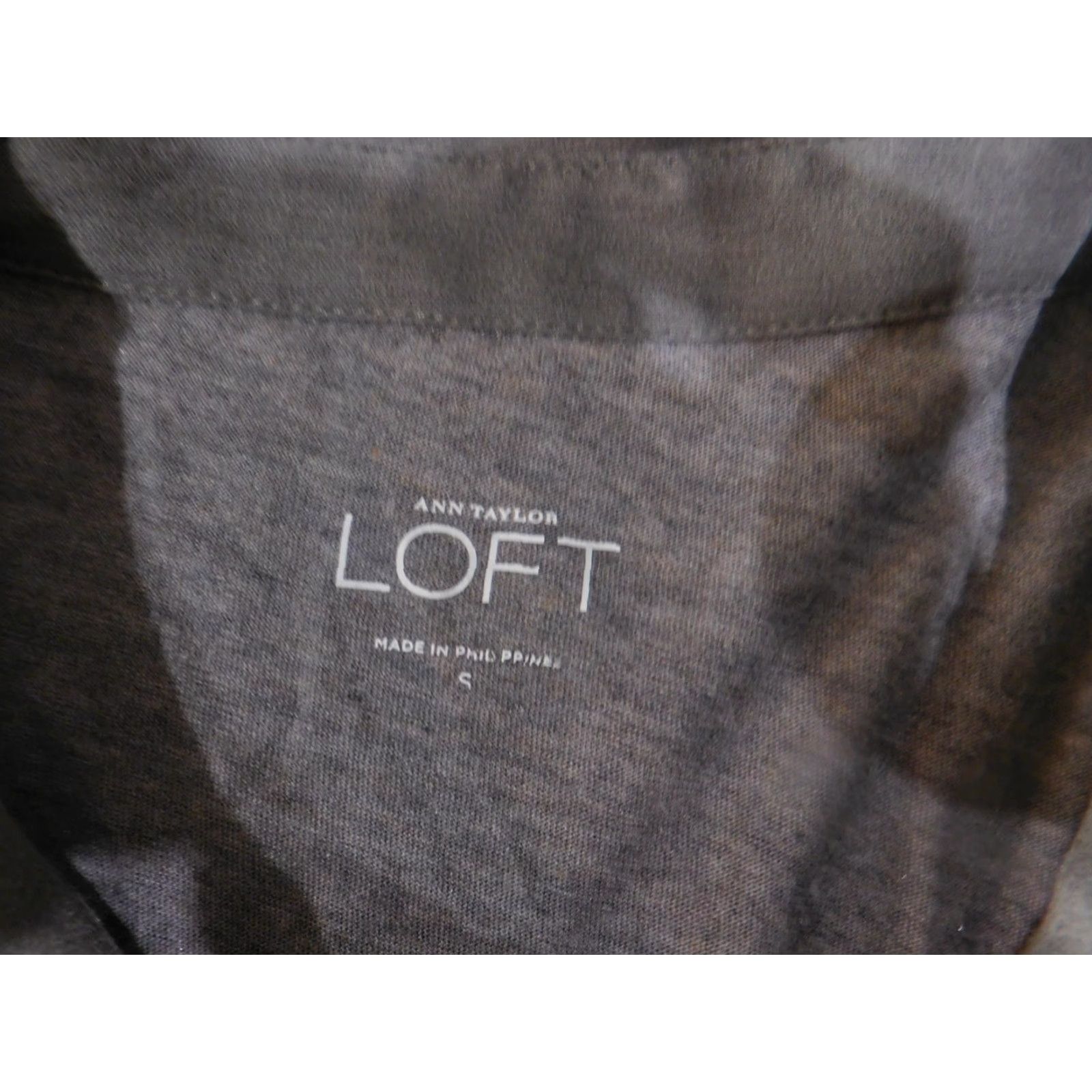 Loft LOFT Shirt Womens Small Gray Button Front Layered Long Sleeve Top Size S / US 4 / IT 40 - 5 Thumbnail