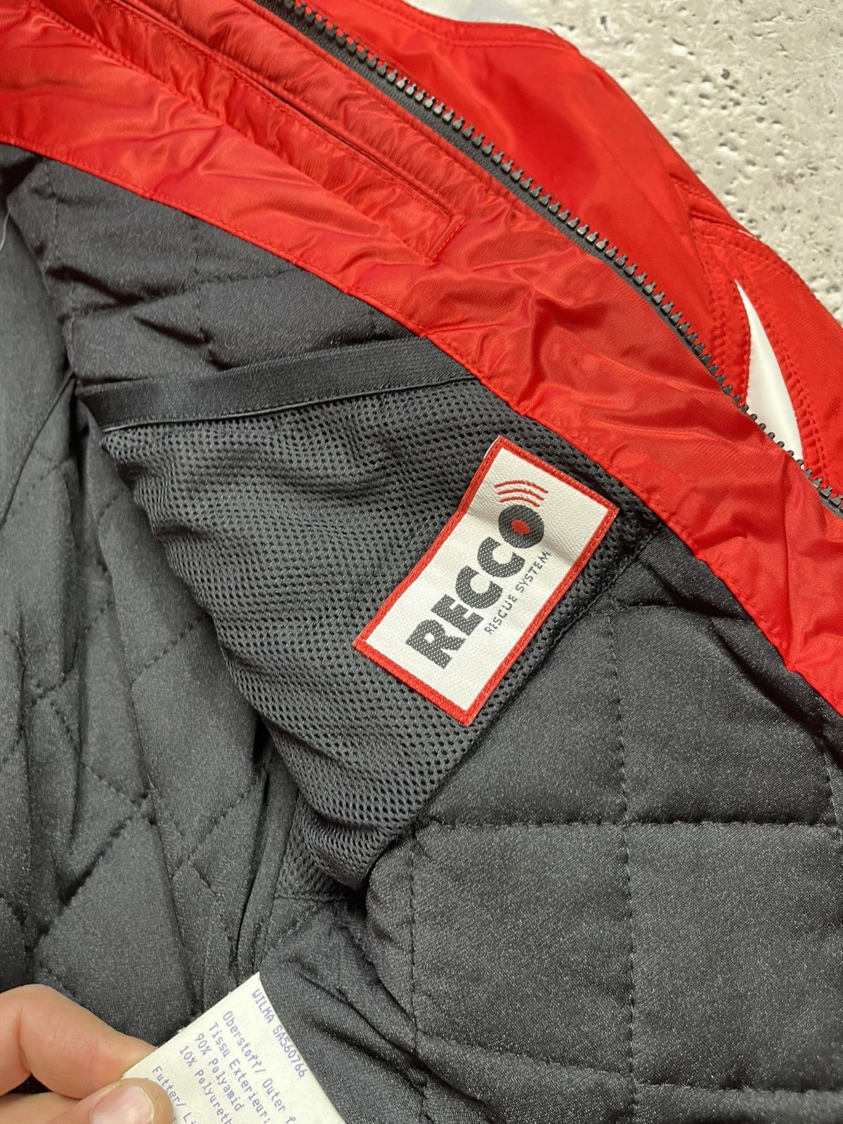 Sportalm Kitzbuhel Vintage Sportalm Red Silver Ski Jacket Belted Hooded Size 40 Size M / US 6-8 / IT 42-44 - 13 Thumbnail