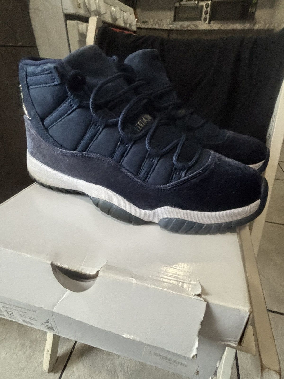 Jordan Brand Jordan 11 Retro Midnight Navy Size US 12 / IT 42 - 1 Thumbnail