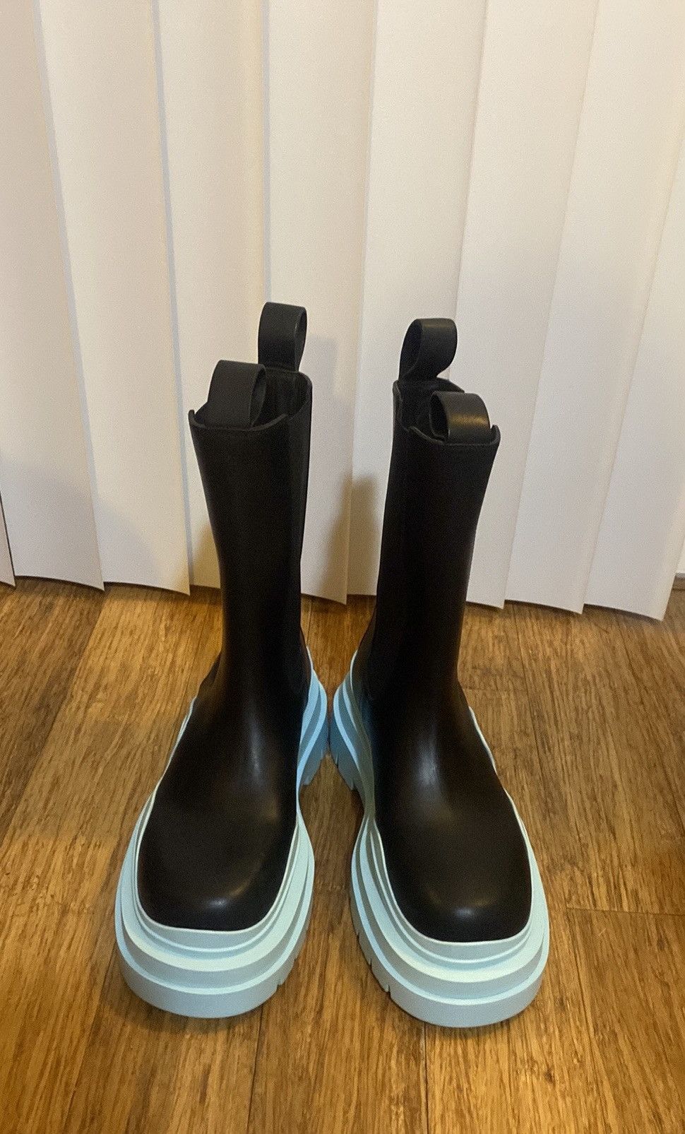 Bottega Veneta Bottega Veneta Tire Chelsea Boots Blue Size US 9 / IT 39 - 2 Thumbnail