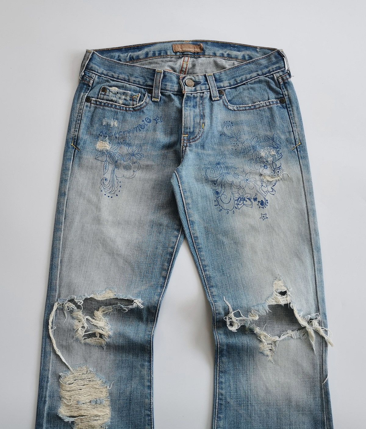 Vintage Vintage Bootcut Abercrombie Flowers Print Distressed Jeans Size 28" / US 6 / IT 42 - 2 Thumbnail