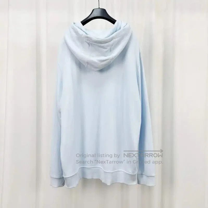 Burberry Burberry Light Blue Logo Men's Hoodie. Size US L / EU 52-54 / 3 - 2 Thumbnail