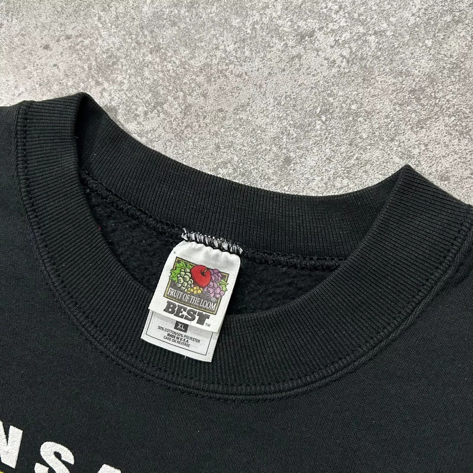 NFL × Vintage KANSAS CITY CHIEFS TAZ LOONEY TUNES 1993 SWEATSHIRT SIZE XL Size US XL / EU 56 / 4 - 4 Thumbnail