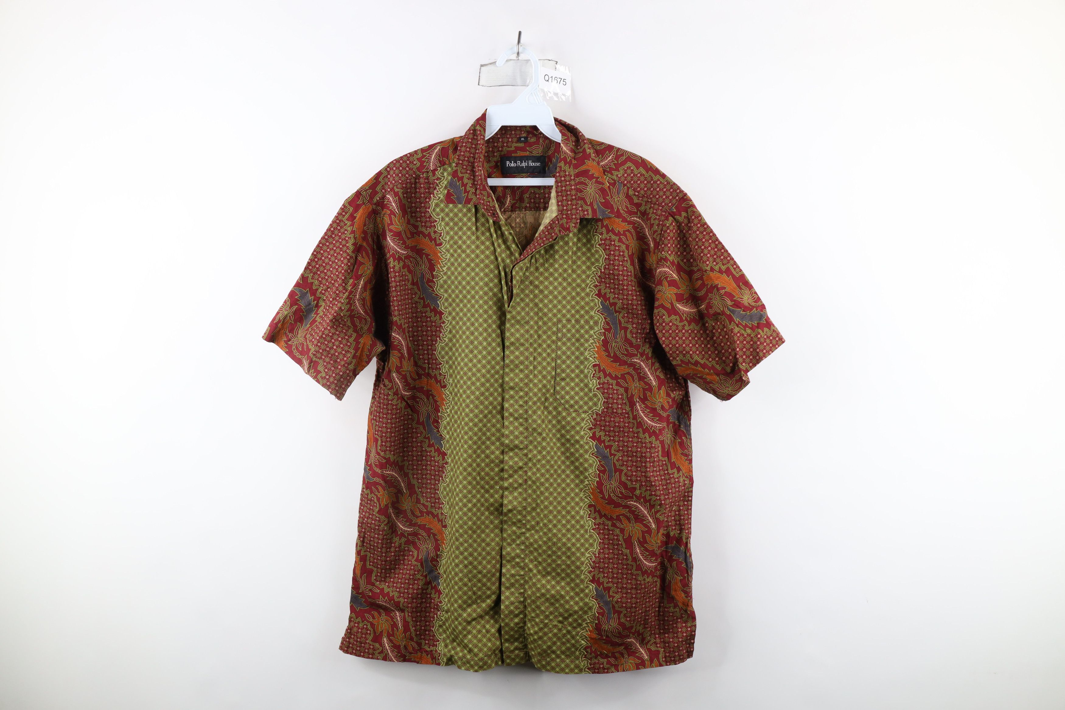 Vintage Vintage 90s Streetwear Paisley Camp Collar Button Shirt Size US XL / EU 56 / 4 - 1 Thumbnail
