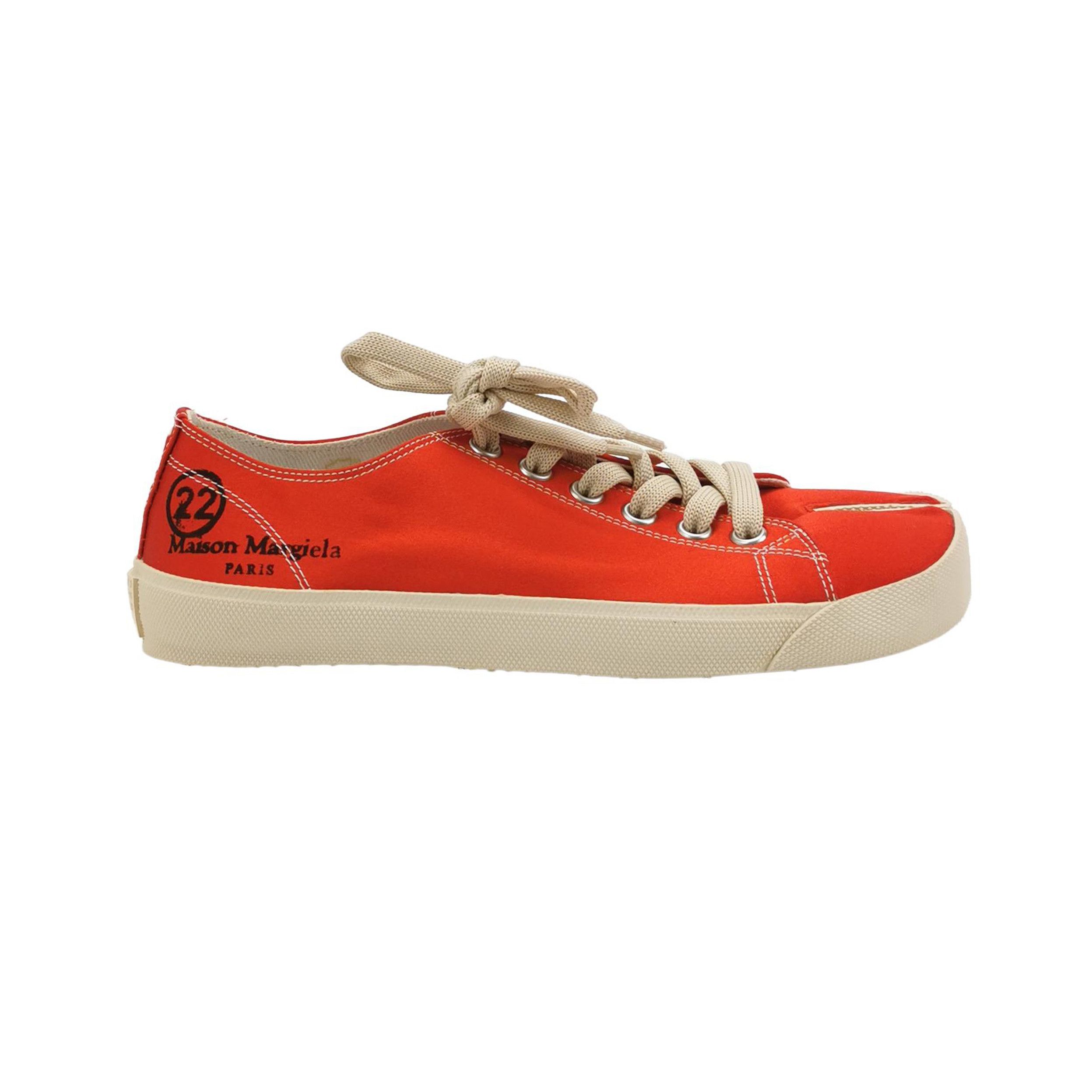 Maison Margiela Maison Margiela Red Satin Tabi Low-Top Sneakers US 6 Size US 6 / EU 39 - 1 Thumbnail