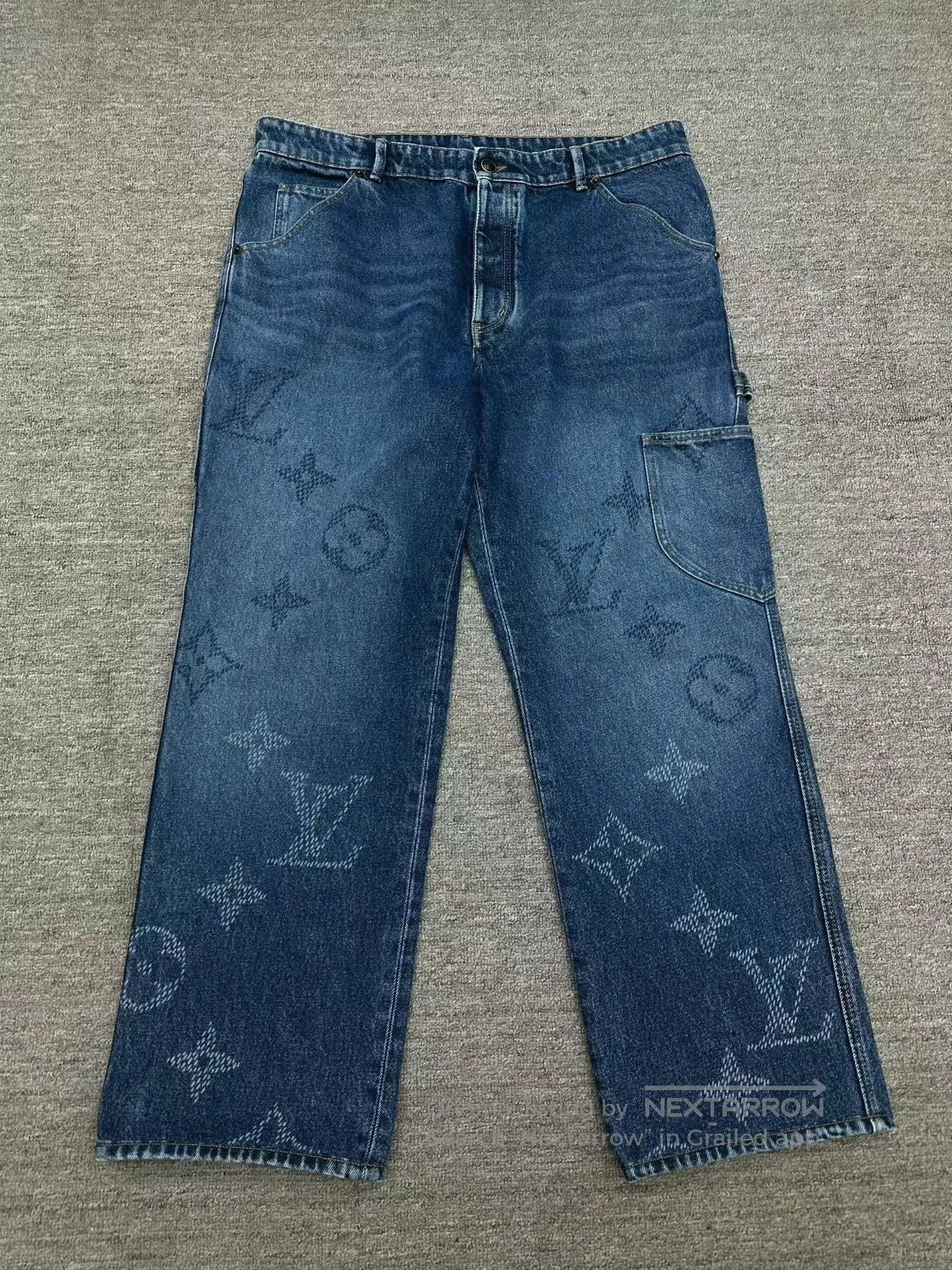 lv 26ss logo print denim pants size 38.