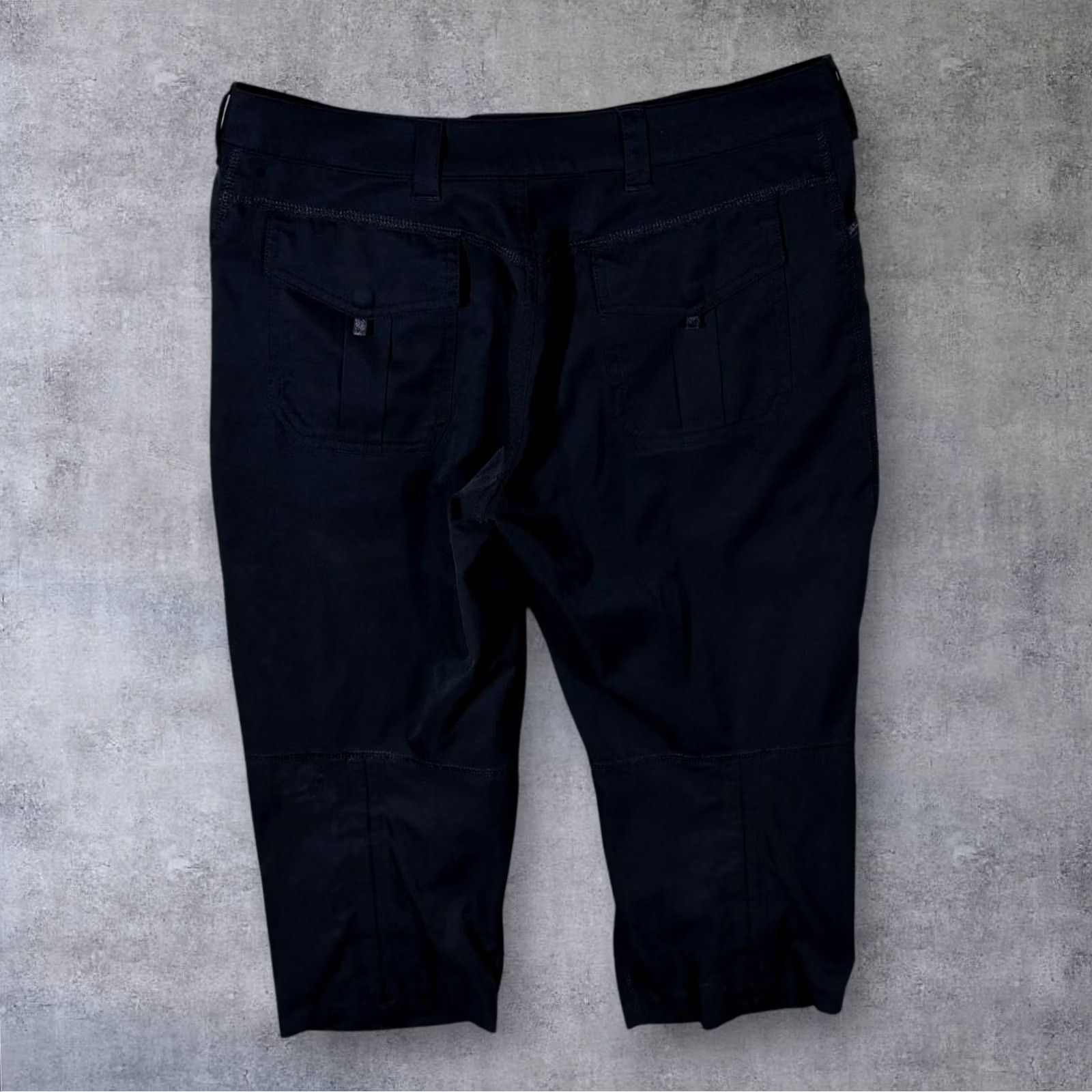 Nike Nike Capri Pants Shorts Black 3/4 Length Women's UK 10 Swoosh Logo Activewear Capris Size 32" / US 10 / IT 46 - 2 Thumbnail