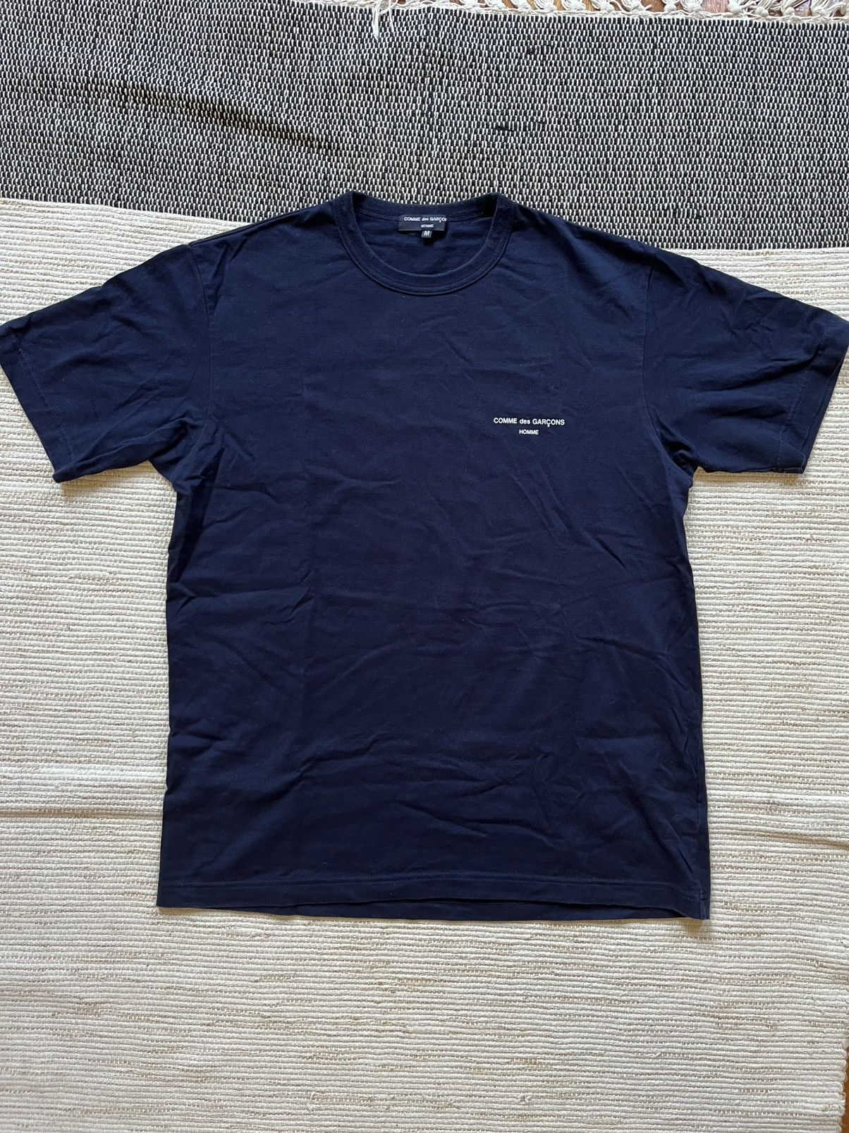Comme des Garcons Homme CDG Homme mens navy core graphic tee (2021) Size US M / EU 48-50 / 2 - 2 Thumbnail