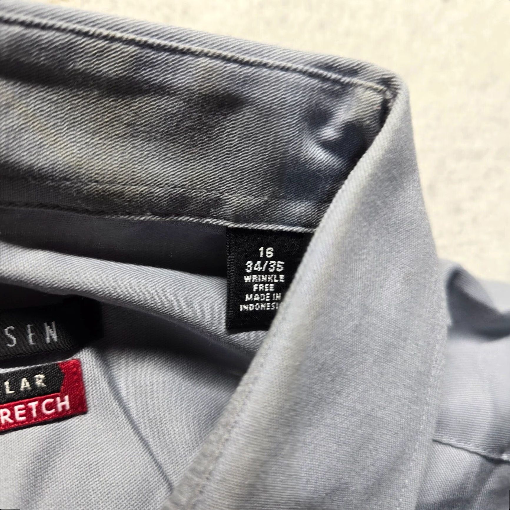 Van Heusen Van Heusen Flex Solid Gray Dress Shirt Slim Fit Stretch Adult 16 34/35 Men's Size 42R - 4 Thumbnail