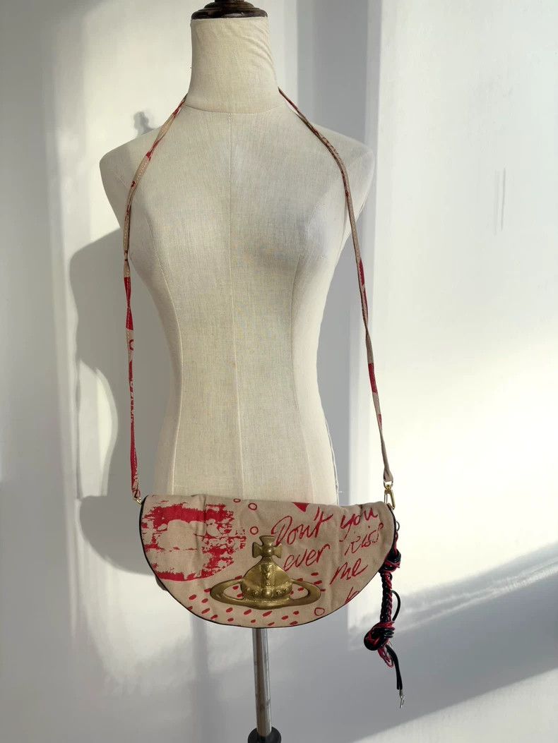 Vivienne Westwood Vivienne Westwood size os African series of large Saturn ca Size ONE SIZE - 2 Thumbnail