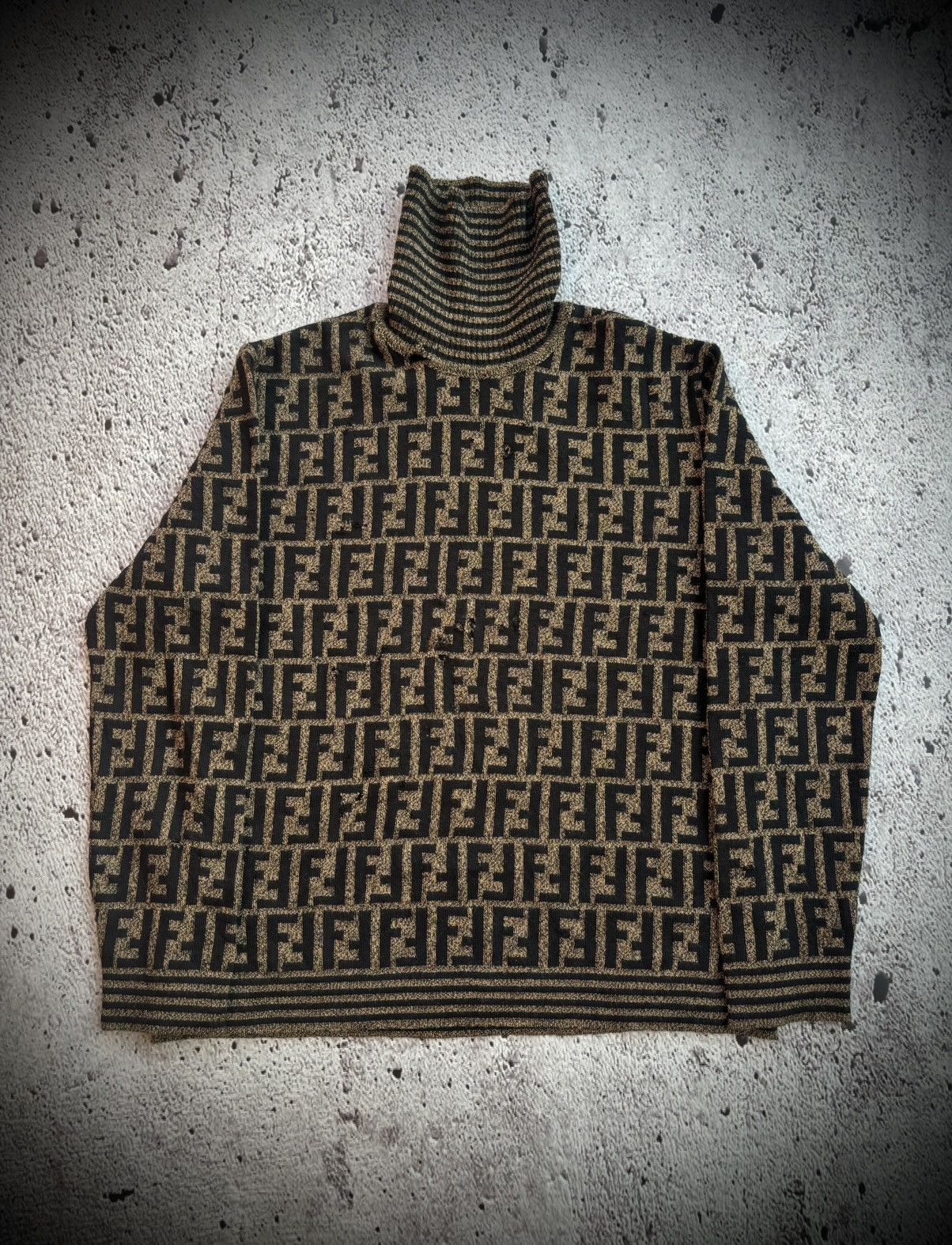 Fendi Vintage Fendi Zucca Turtleneck knit Monogram Size L / US 10 / IT 46 - 2 Thumbnail