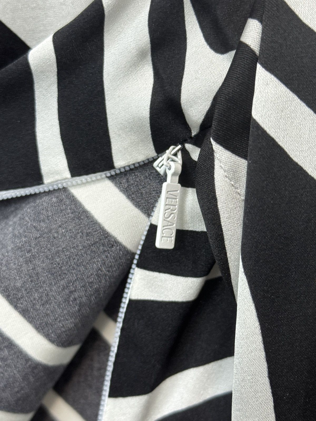 Versace Versace Silk Shirt Zebra Print Size M / US 6-8 / IT 42-44 - 7 Thumbnail
