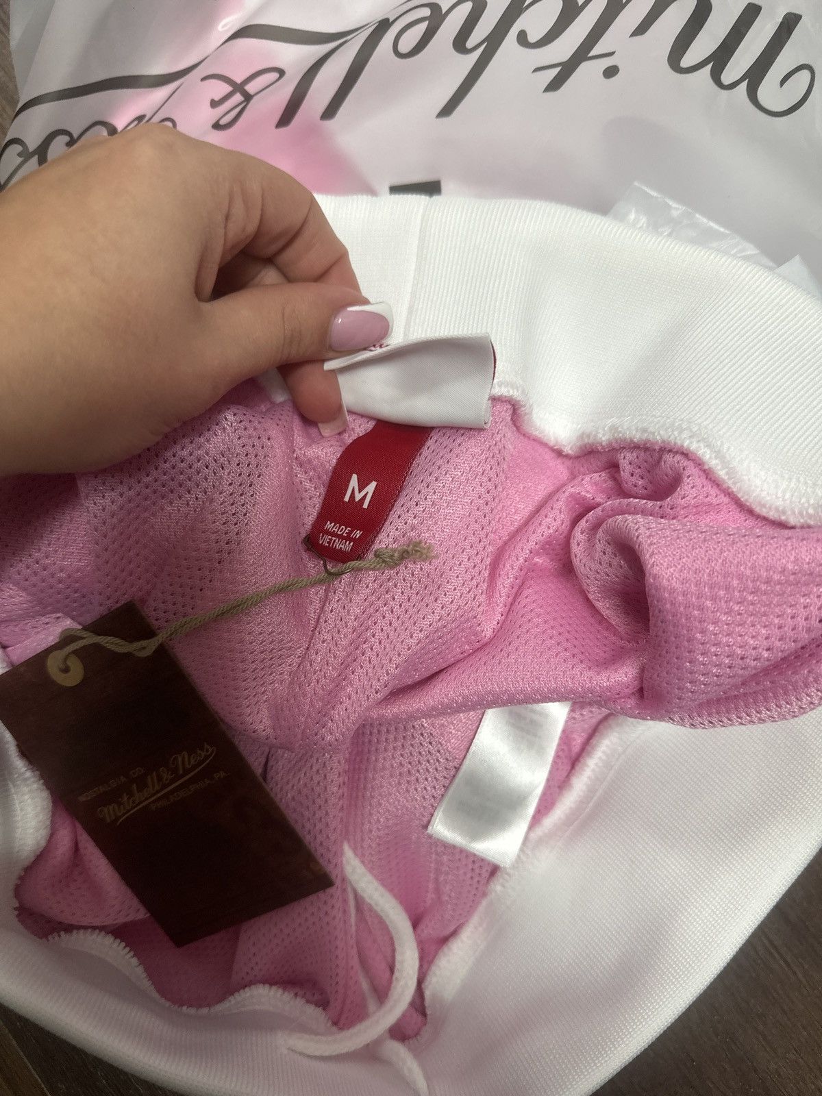 Supreme Supreme Mitchell & Ness Monogram Basketball Short Pink Size US 34 / EU 50 - 5 Thumbnail