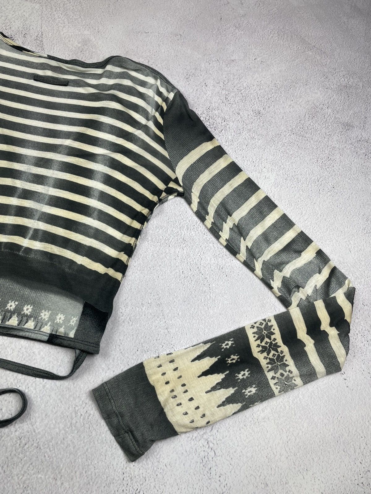 Jean Paul Gaultier JPG Soleil Long-Sleeve VNeck Shirt Jean Paul Gaultier Unique Size M / US 6-8 / IT 42-44 - 10 Thumbnail