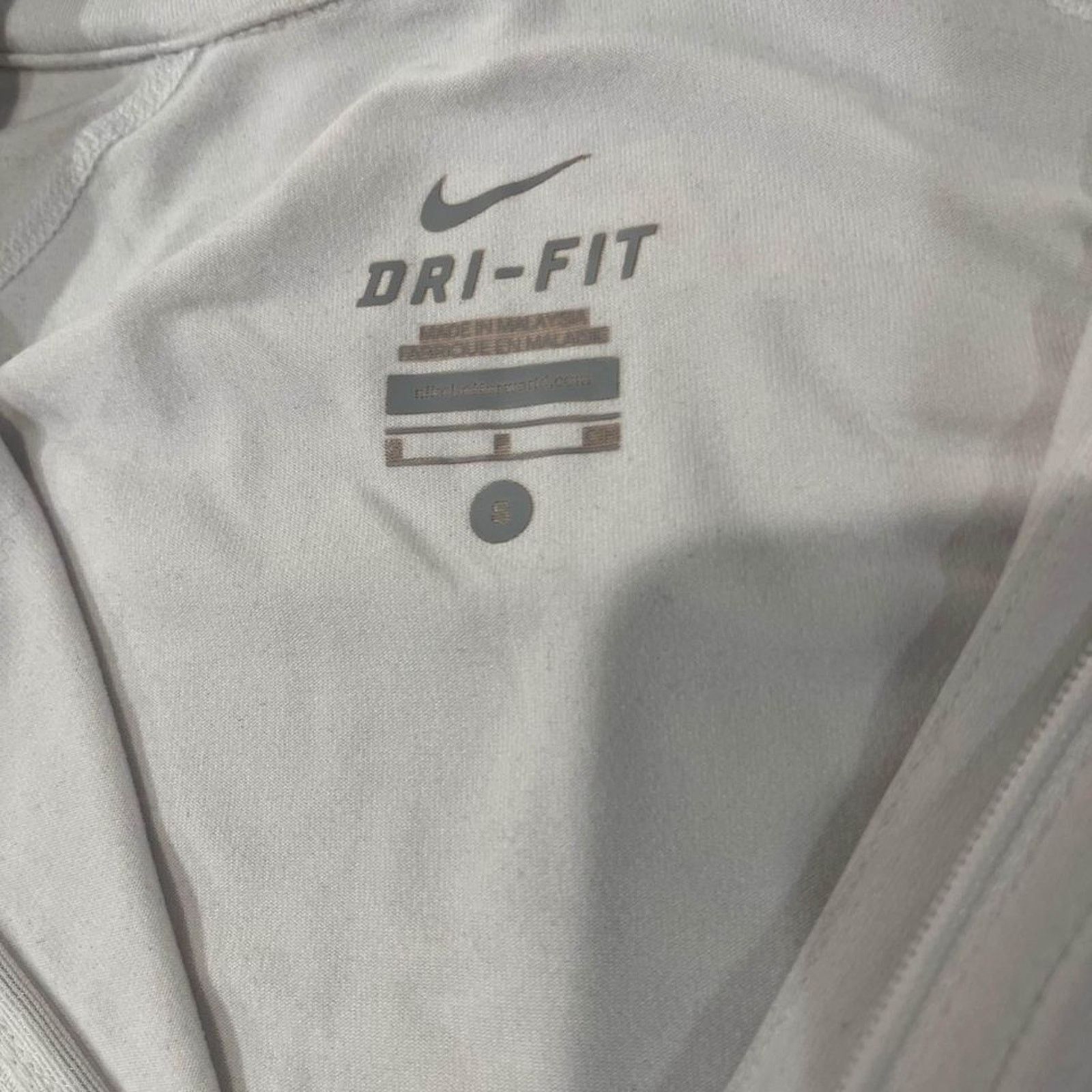 Nike Nike Dri Fit 1/4 Zip Pullover Activewear Top Women's Small Size S / US 4 / IT 40 - 4 Thumbnail