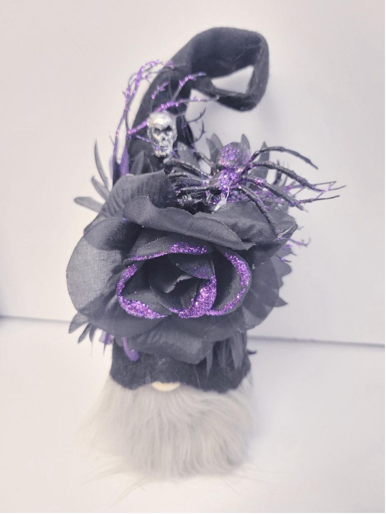 Handmade Spooky glam, dark Elegance, Halloween Gothic gnome Size ONE SIZE - 8 Thumbnail