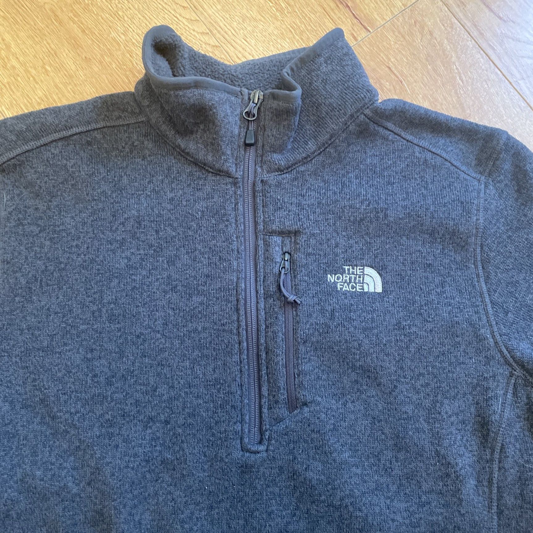 The North Face The North Face Jacket Mens Large Gray Quarter Zip Fleece Hiking Mock Neck Windbreaker Regular Fit Size US L / EU 52-54 / 3 - 2 Thumbnail