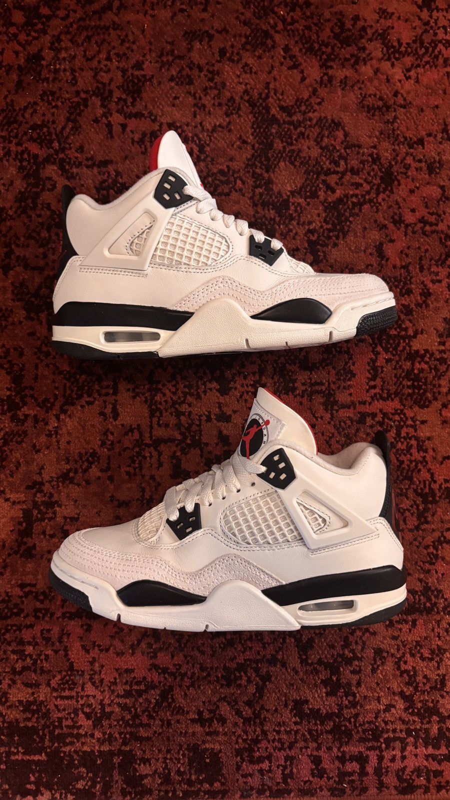 Nike Jordan 4 Retro OG Flight Club Sail / Black - University Red Size US 5 / EU 37 - 1 Thumbnail