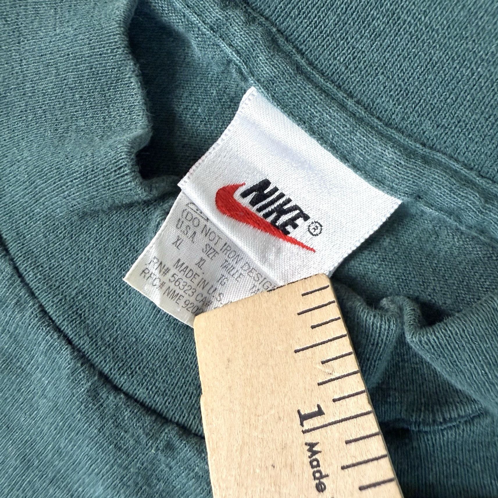 Nike VINTAGE Nike Shirt Adult XL Green Swoosh Logo Distressed Y2K Mock Neck 90s Rare Mens Size US XL / EU 56 / 4 - 5 Thumbnail
