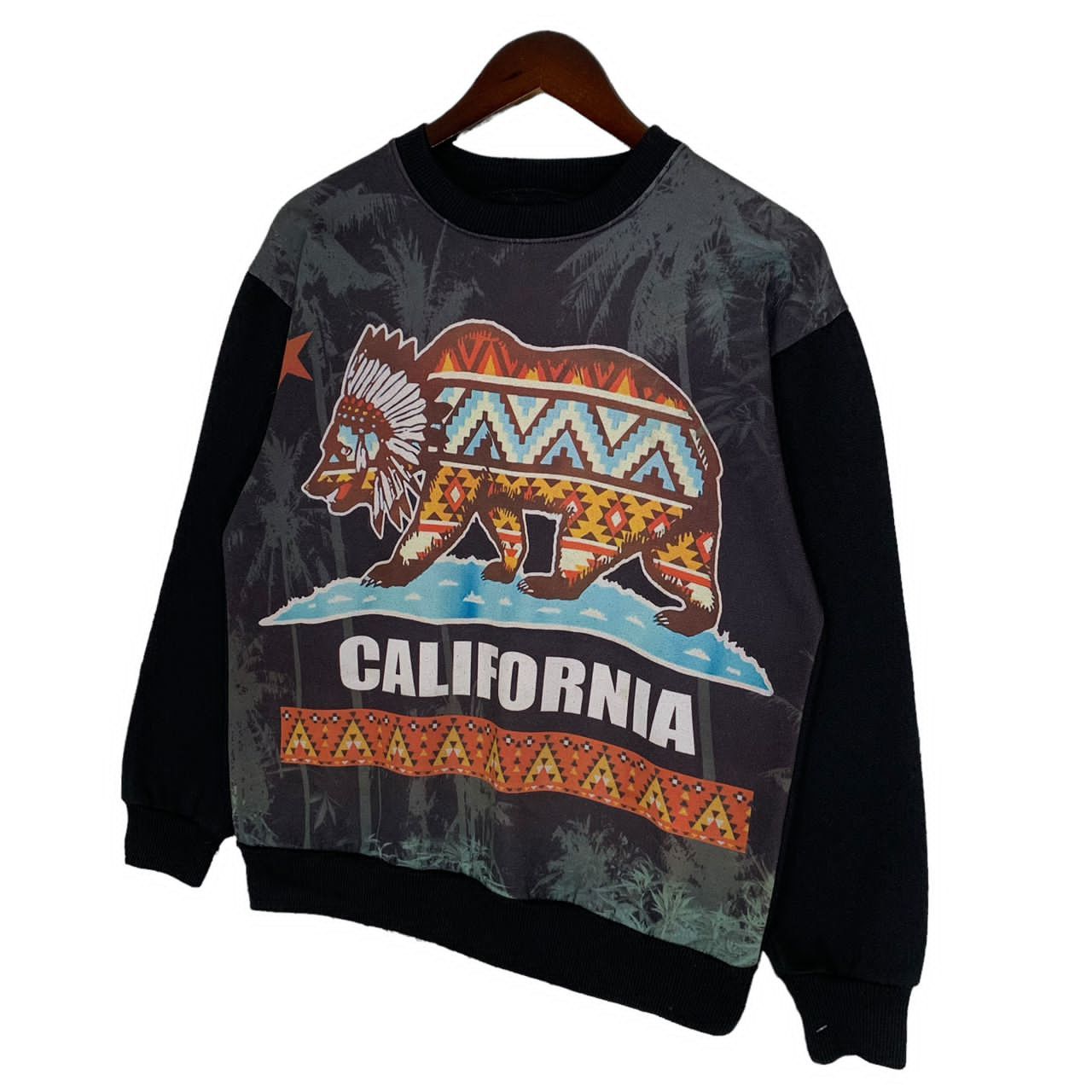 Vintage Vintage Bear California Native Navajo Overprint Sweatshirt Size US S / EU 44-46 / 1 - 3 Thumbnail