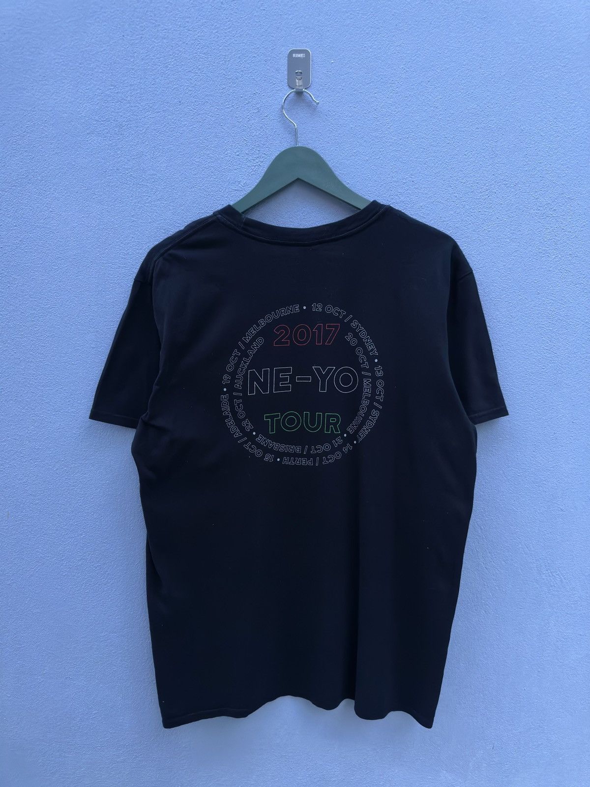 Band Tees × Rap Tees Ne-Yo Goodman Australian Tour 2017 A55 Size US M / EU 48-50 / 2 - 3 Thumbnail