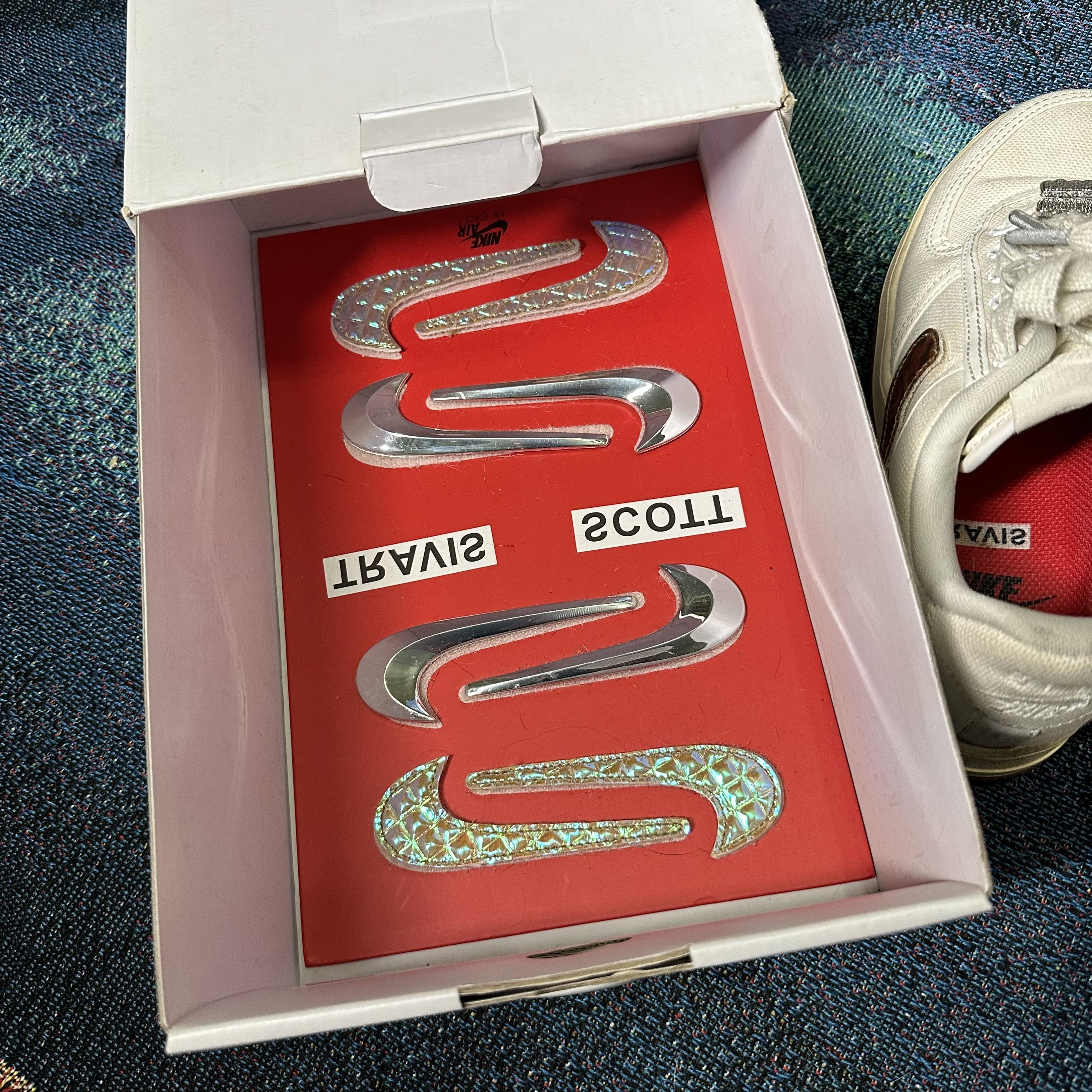 Nike × Travis Scott Nike x Travis Scott Air Force 1 Low Size US 5.5 / IT 35.5 - 12 Thumbnail