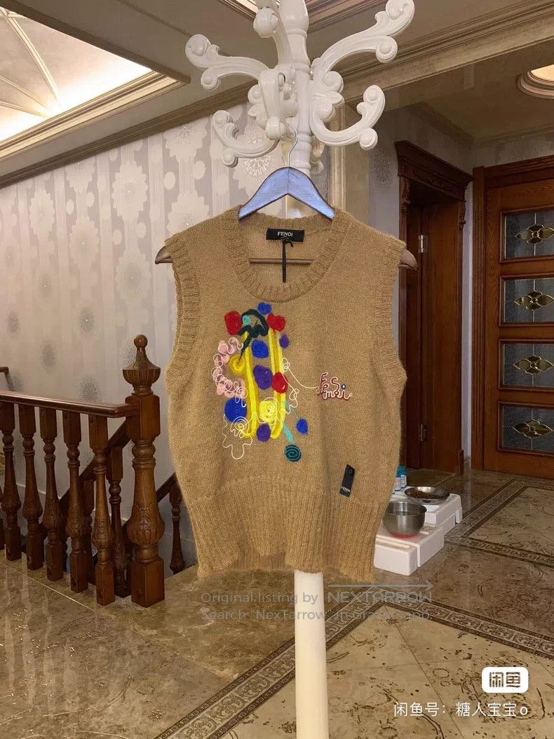 Fendi Fendi Knitted Vest Size US S / EU 44-46 / 1 - 4 Thumbnail