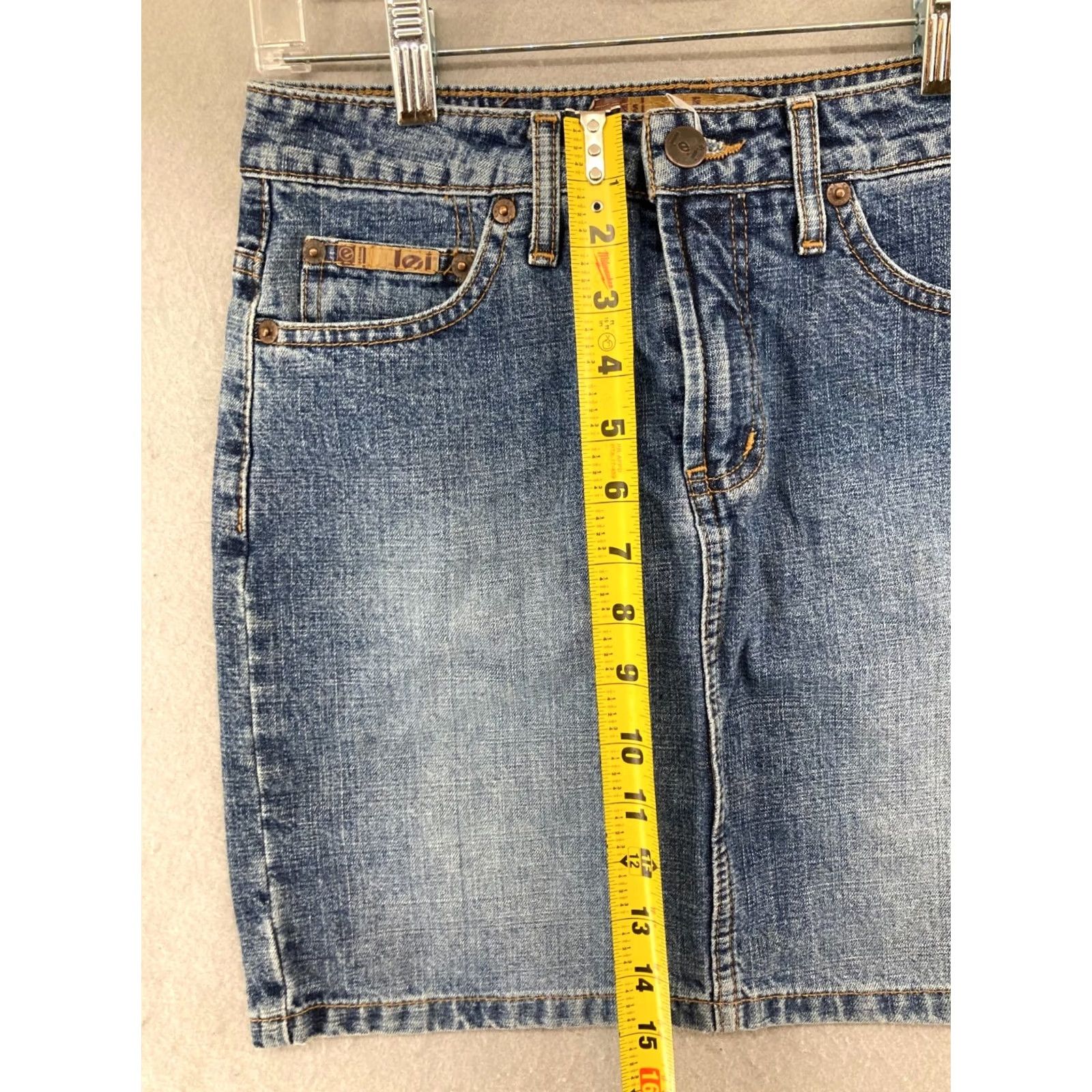 Vintage LEI Skirt Womens Denim Mini Blue Vintage Cotton Mexico Made 1 Short 90s Retro Pockets Size 25" / US 0 / IT 36 - 4 Thumbnail