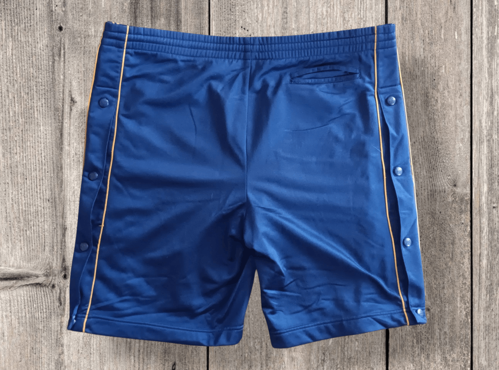 Kappa Vintage | Kappa Short Size US 36 / EU 52 - 2 Thumbnail