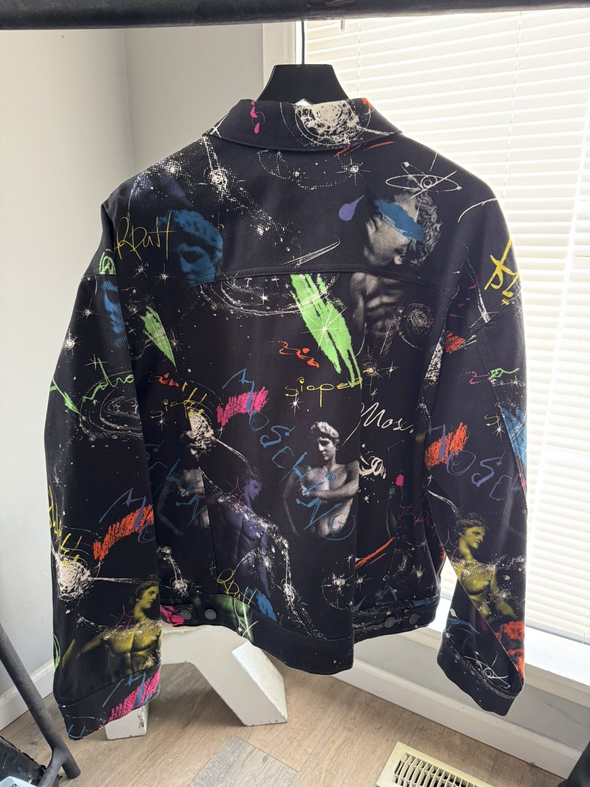 Moschino MOSCHINO Galaxy-Print Denim Jacket Size US M / EU 48-50 / 2 - 7 Thumbnail
