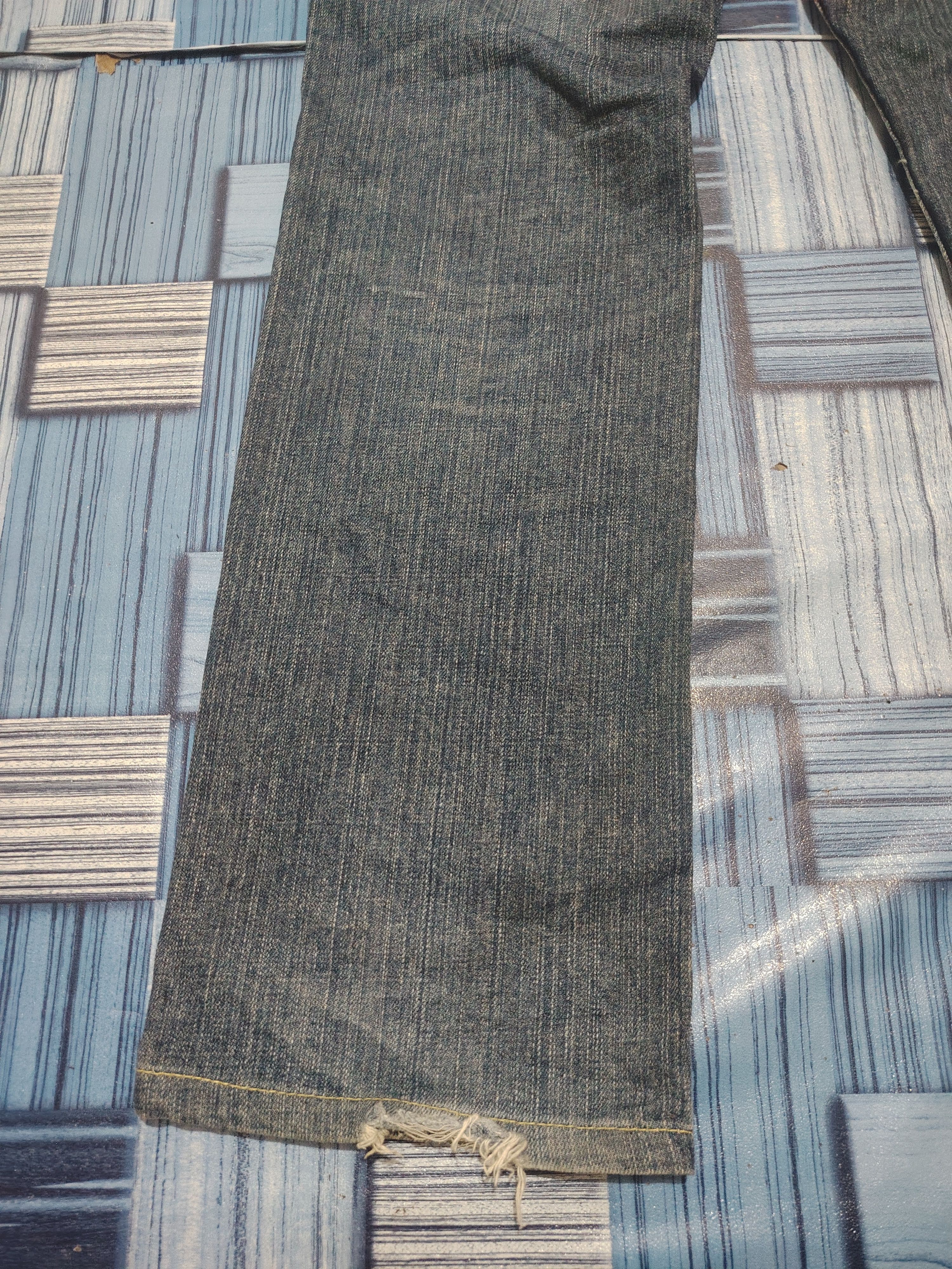 Levi's Vtg Levis 502 purple stitch Button V11 Size US 30 / EU 46 - 21 Thumbnail