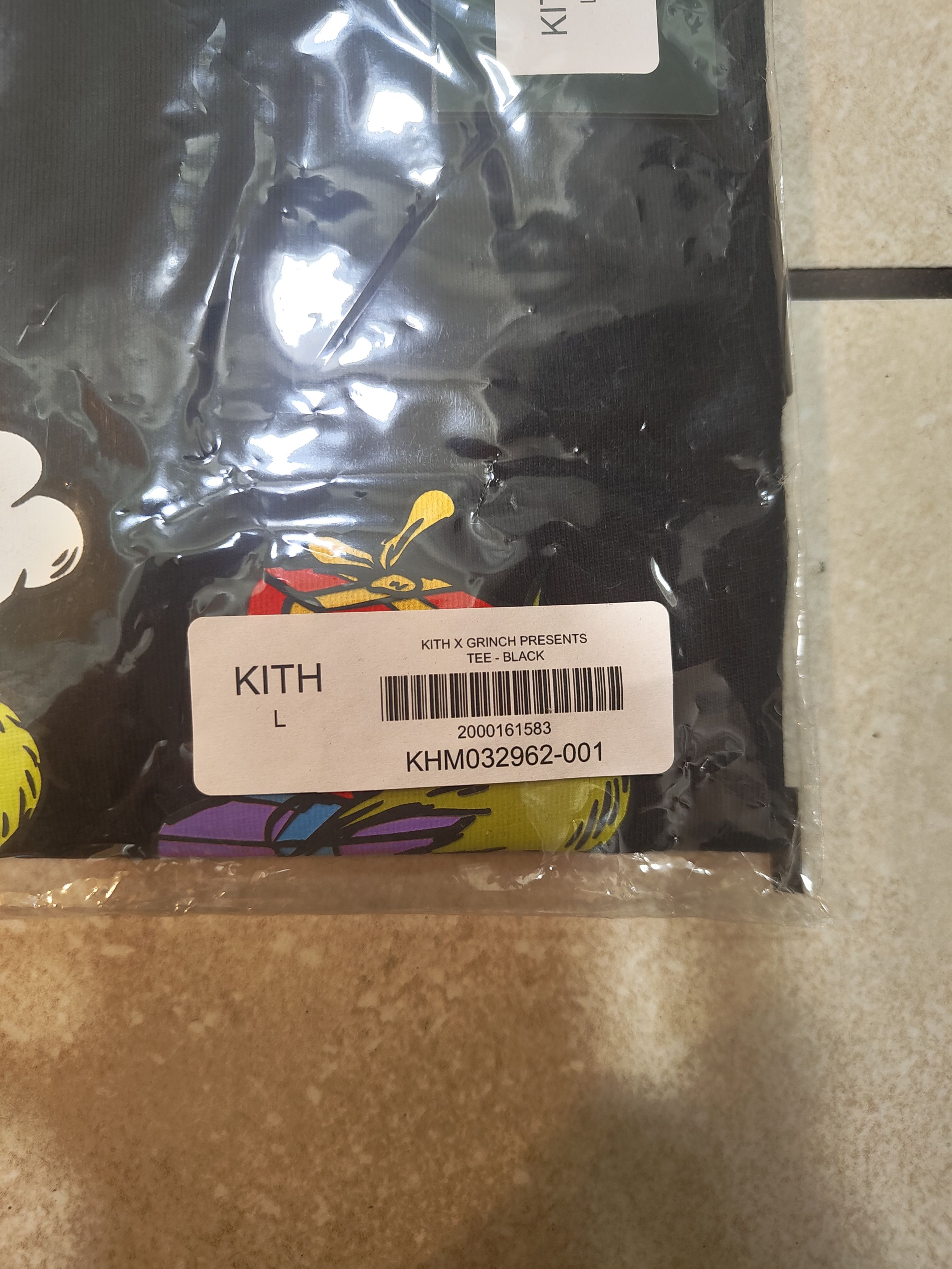 Kith Kith for The Grinch Presents Tee Size US L / EU 52-54 / 3 - 7 Thumbnail