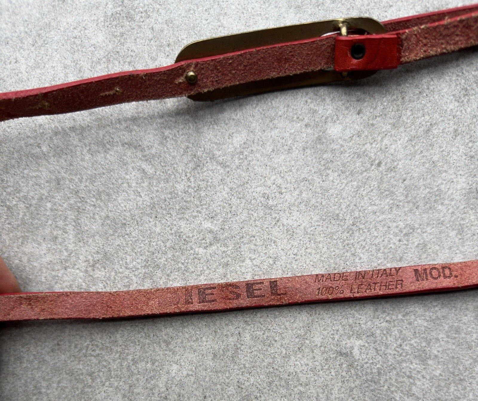 Diesel VINTAGE DIESEL MASKILA RED LEATHER BELT THIN WOMENS RARE Size ONE SIZE - 5 Thumbnail