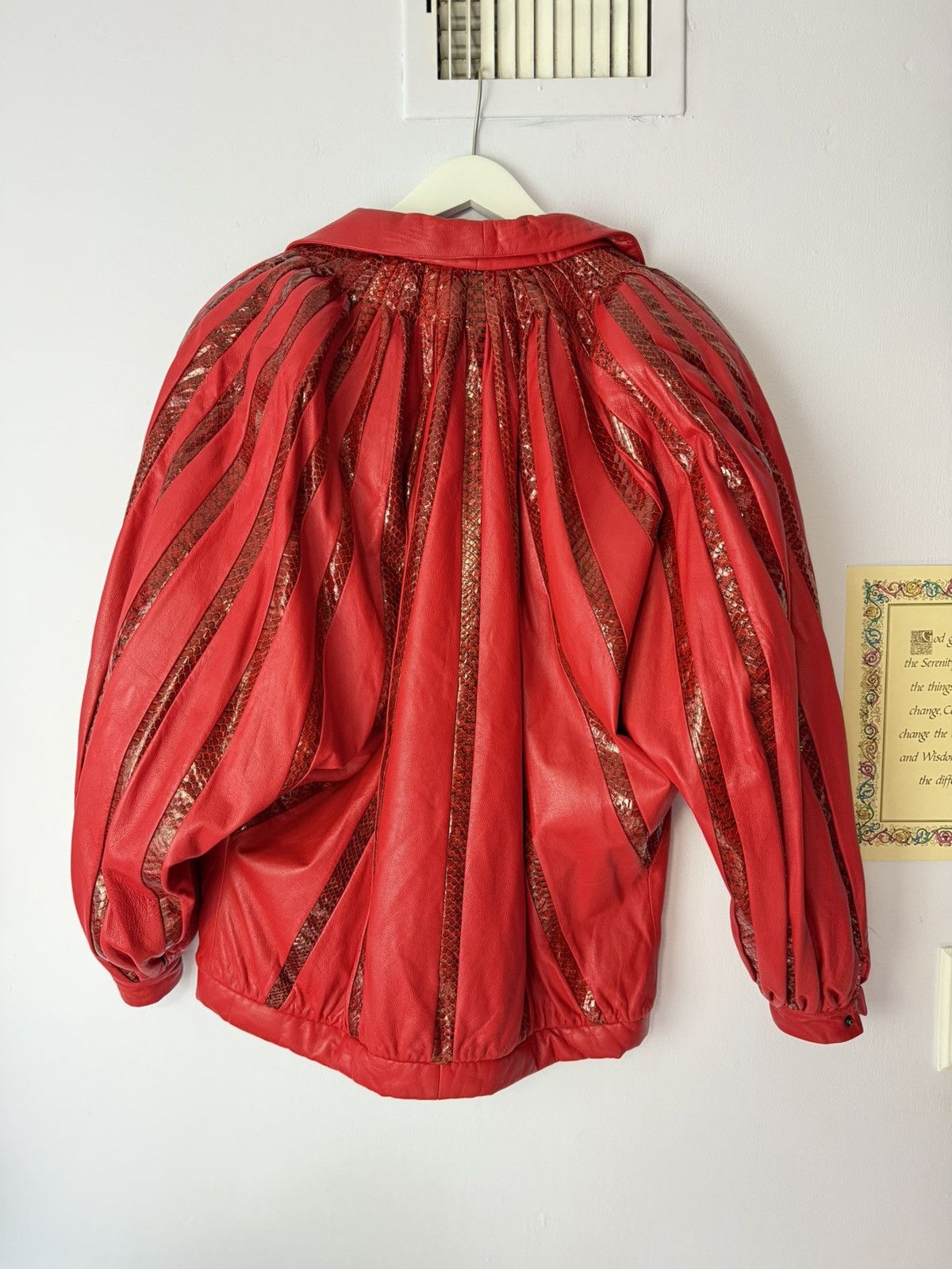 Vintage Vintage Vera Pelle Snake Skin Leather Red Jacket 80s MJ Size US L / EU 52-54 / 3 - 10 Thumbnail