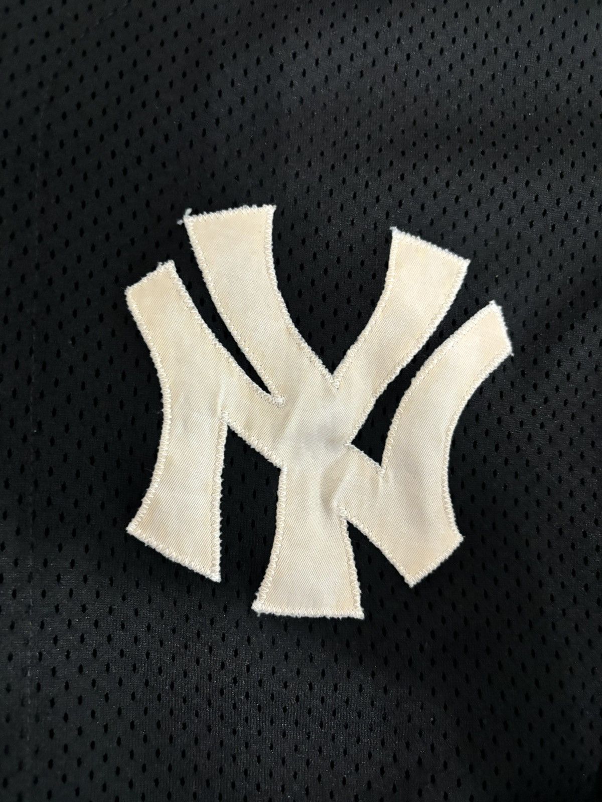 Other Vintage Majestc New York Yankees Black Mesh Jersey Baseball Size US M / EU 48-50 / 2 - 4 Thumbnail
