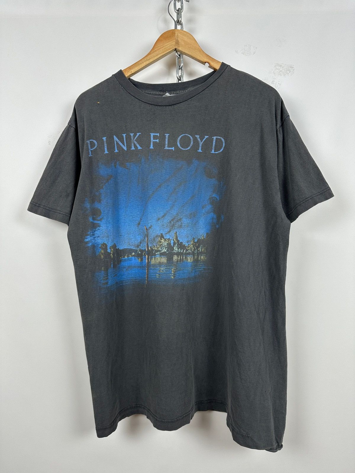 Band Tees 90s Vintage Pink Floyd Wish You Were Here Faded Band T-Shirt Size US XL / EU 56 / 4 - 1 Thumbnail