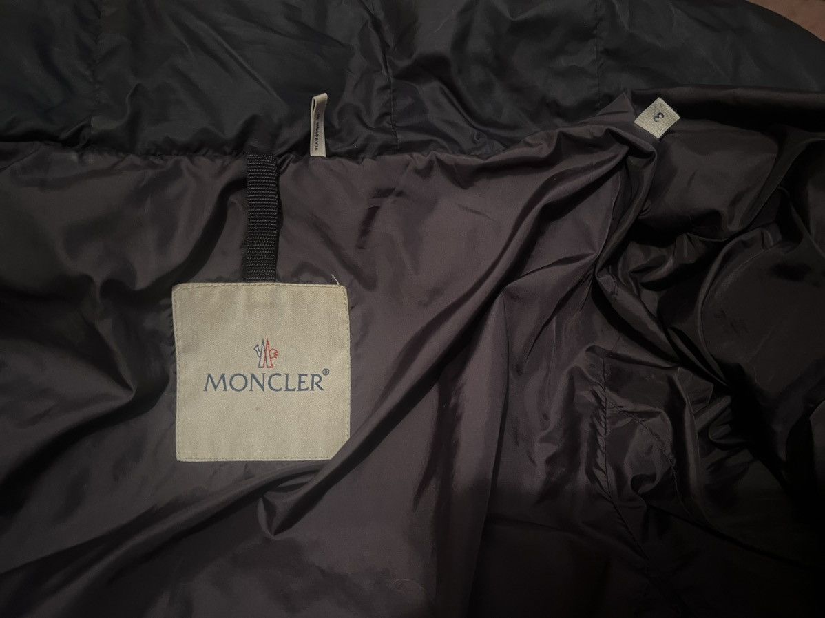 Moncler Moncler Navy Blue Down Jacket with Fur Hood Size US M / EU 48-50 / 2 - 4 Thumbnail