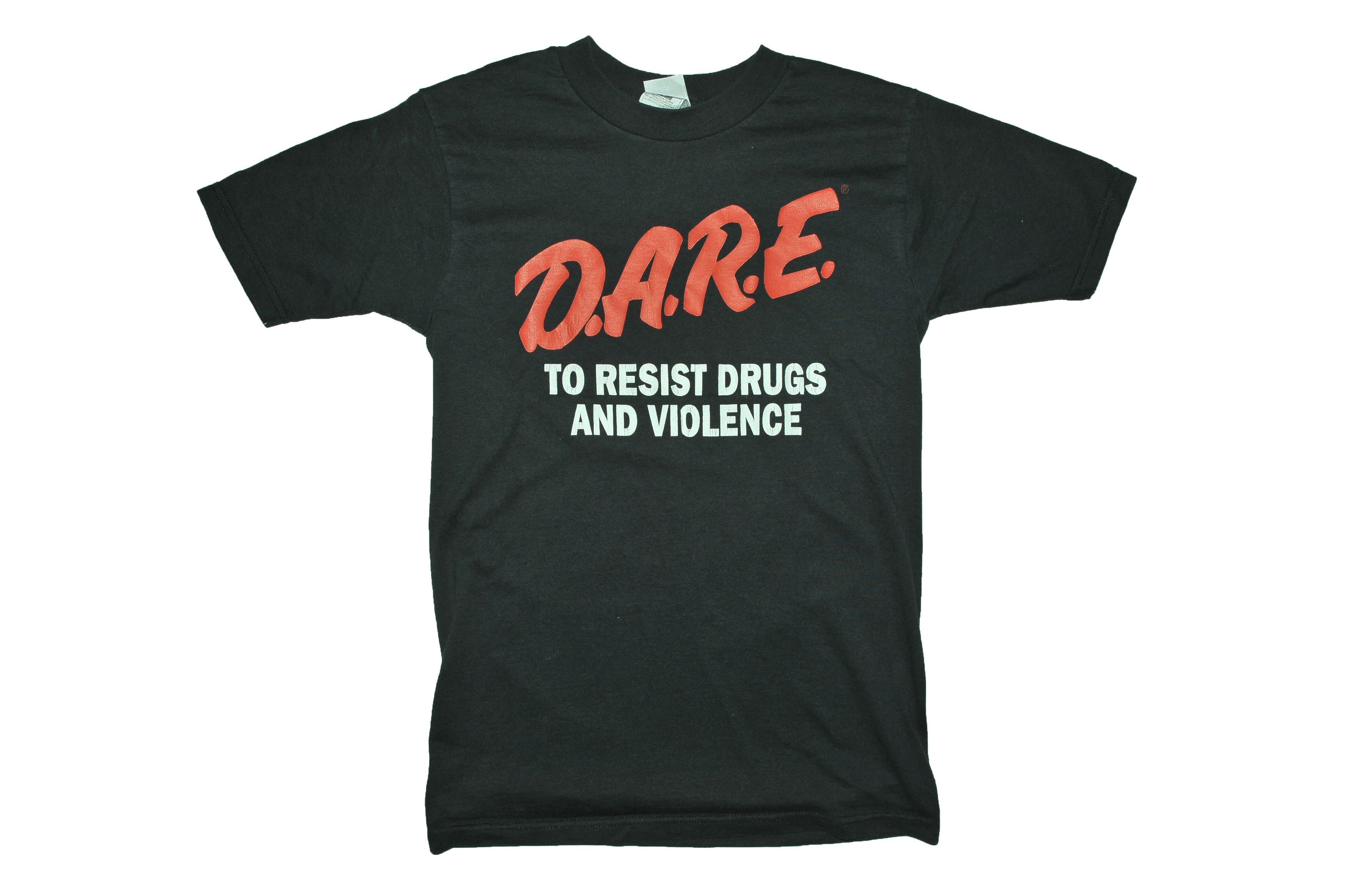 Fruit Of The Loom Vintage 90s D.A.R.E T-shirt Size US S / EU 44-46 / 1 - 1 Thumbnail