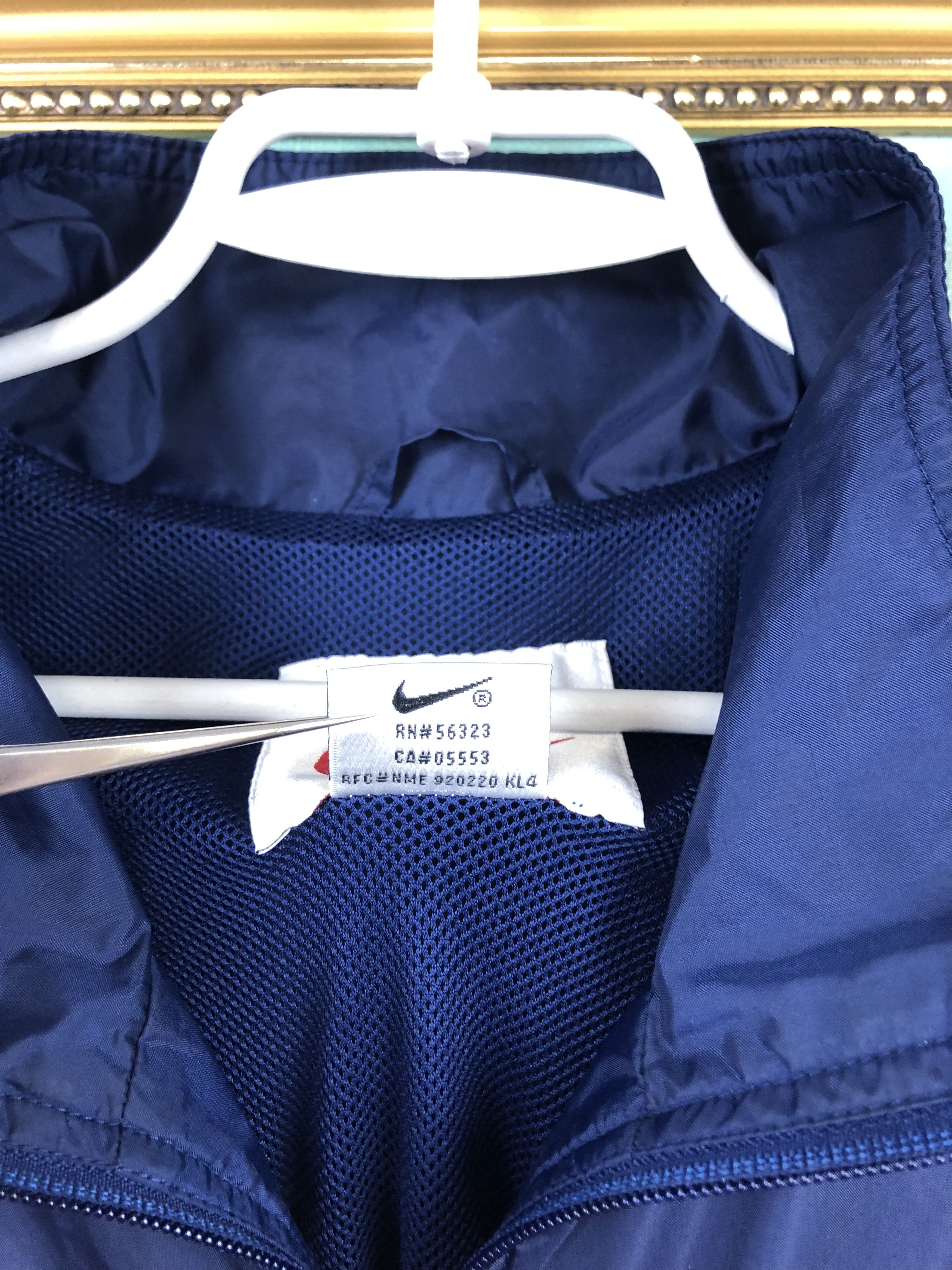 Nike Vintage Nike Glasgow Rangers Wind Football Jacket Soccer Size US XL / EU 56 / 4 - 7 Thumbnail