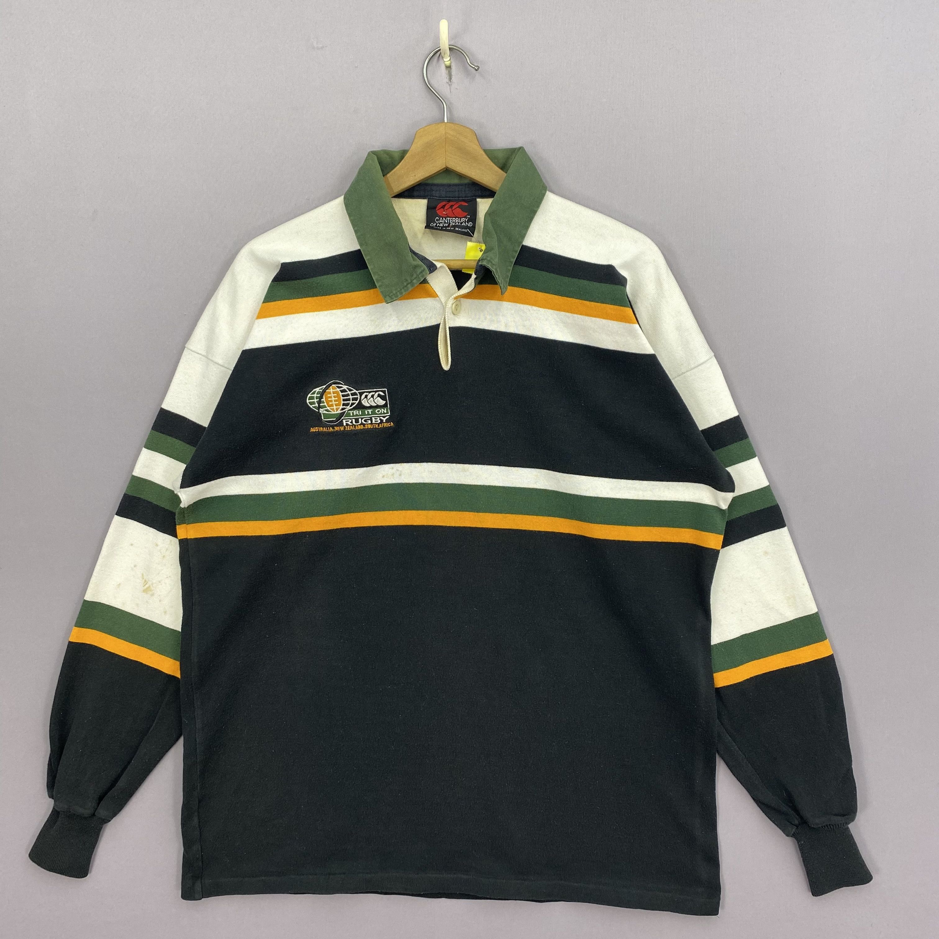 Canterbury of New Zealand Vintage Canterbury Tshirts Rugby Australia New Zealand Tee Size US L / EU 52-54 / 3 - 1 Thumbnail