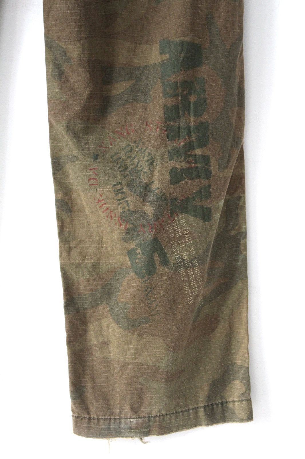 Japanese Brand 2000S DÂ-NANG CAMO DYED CARGO PANTS Size US 30 / EU 46 - 8 Thumbnail