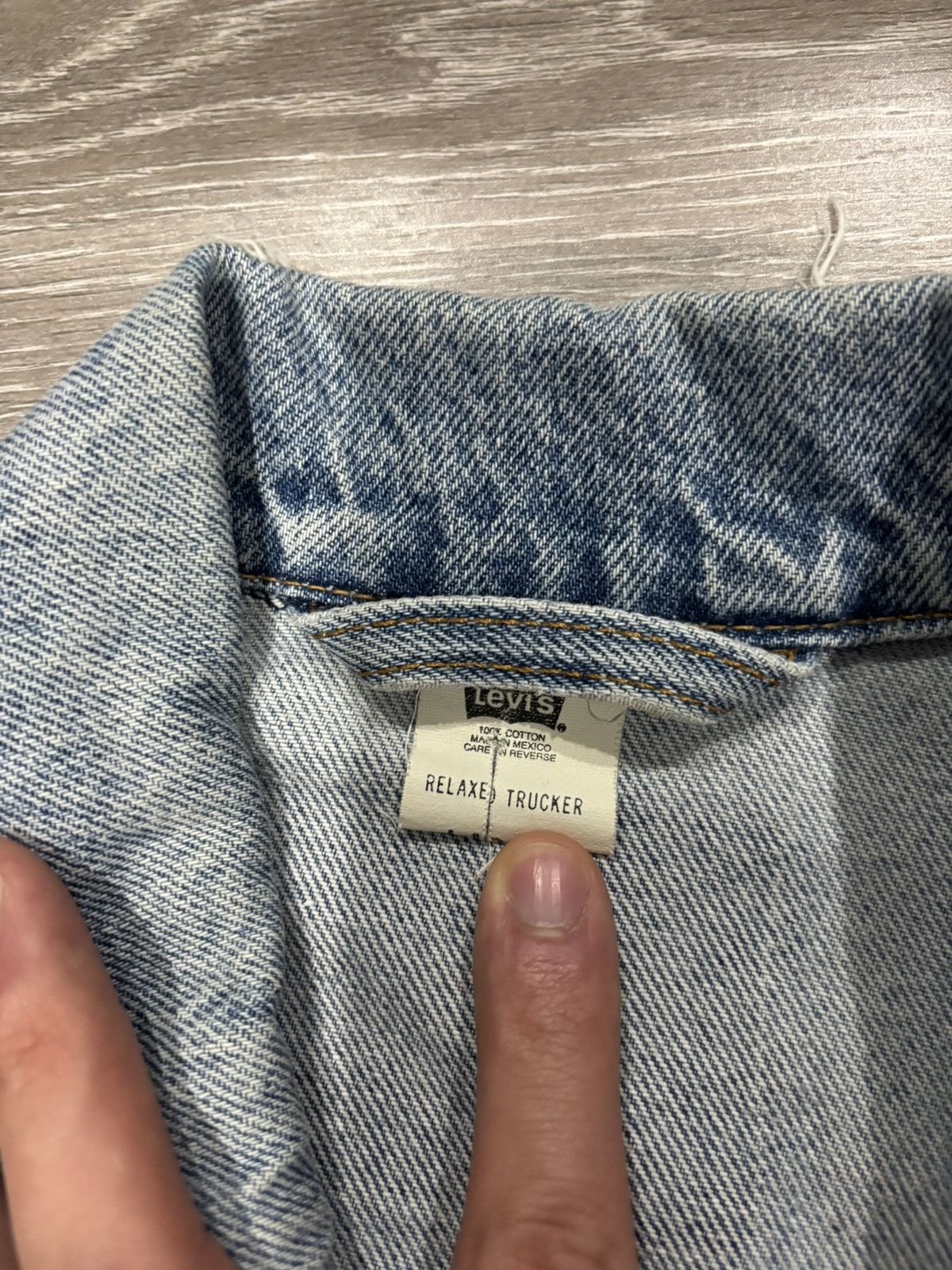 Levi's × Levi's Vintage Clothing LEVI’s vintage relaxed trucker Size US L / EU 52-54 / 3 - 4 Thumbnail